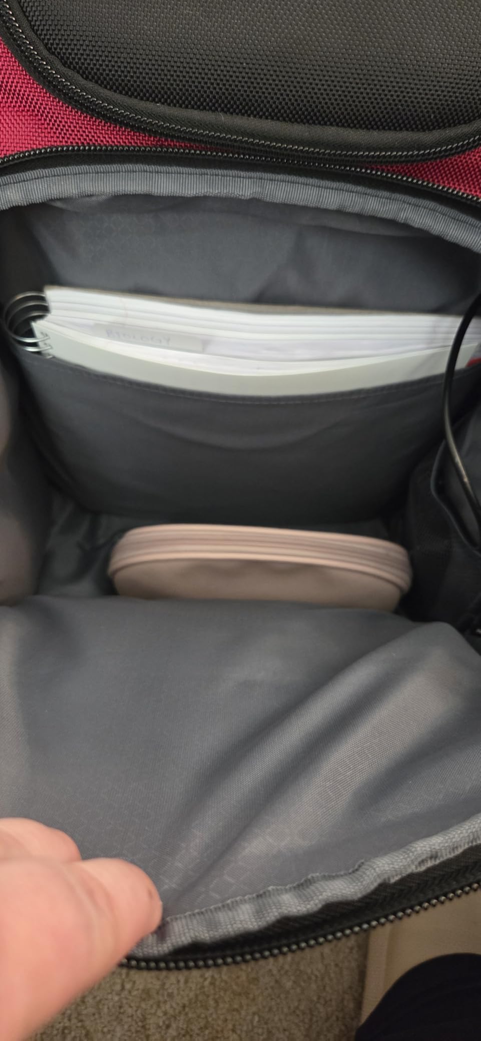 KROSER TSA Friendly Travel Laptop Backpack 17.3 inch XL Computer Backpack Water-Repellent College Daypack Business Backpack with RFID Pockets & USB Port for Men/Women-Black customer photo 1