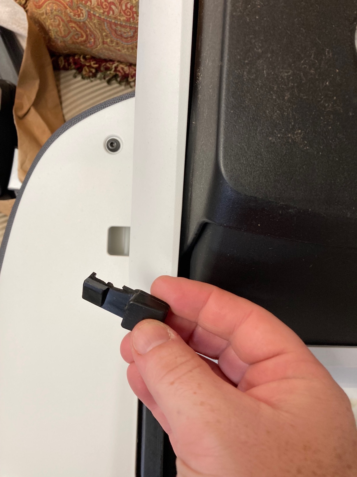 Steelcase Series 2 Office Chair - Ergonomic Work Chair with Back Support & Weight-Activated Adjustment - Graphite customer photo 2