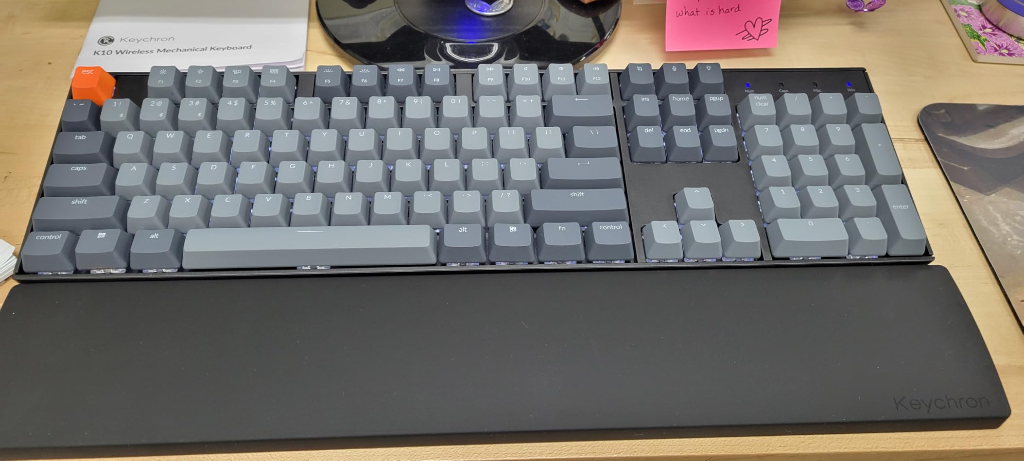 Keychron K10 Full Size 104 Keys Bluetooth Wireless Mechanical Gaming Keyboard for Mac Windows with Keychron Super Brown Switch, Multitasking/White LED Backlight/USB C Wired Computer Keyboard customer photo 1