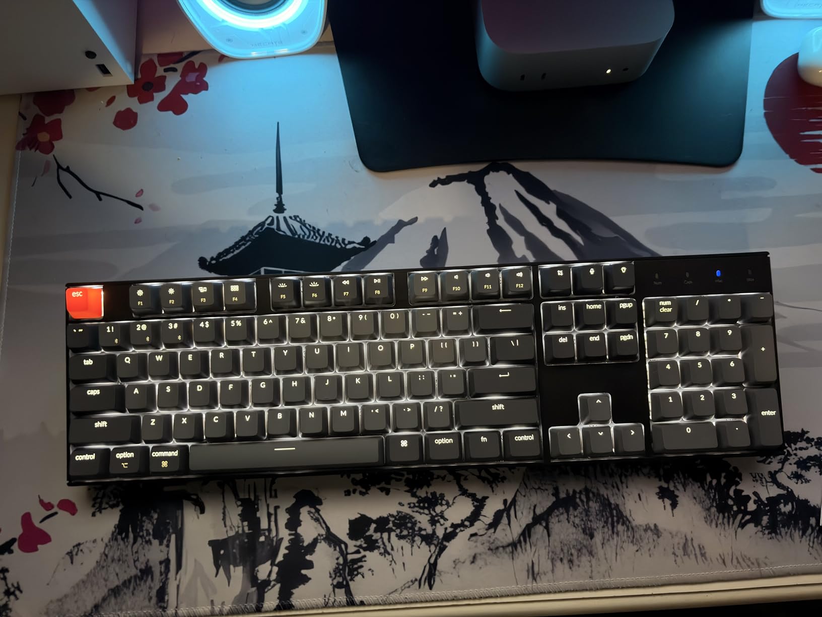 Keychron K10 Full Size 104 Keys Bluetooth Wireless Mechanical Keyboard for Mac Windows, White LED Backlight customer photo 1