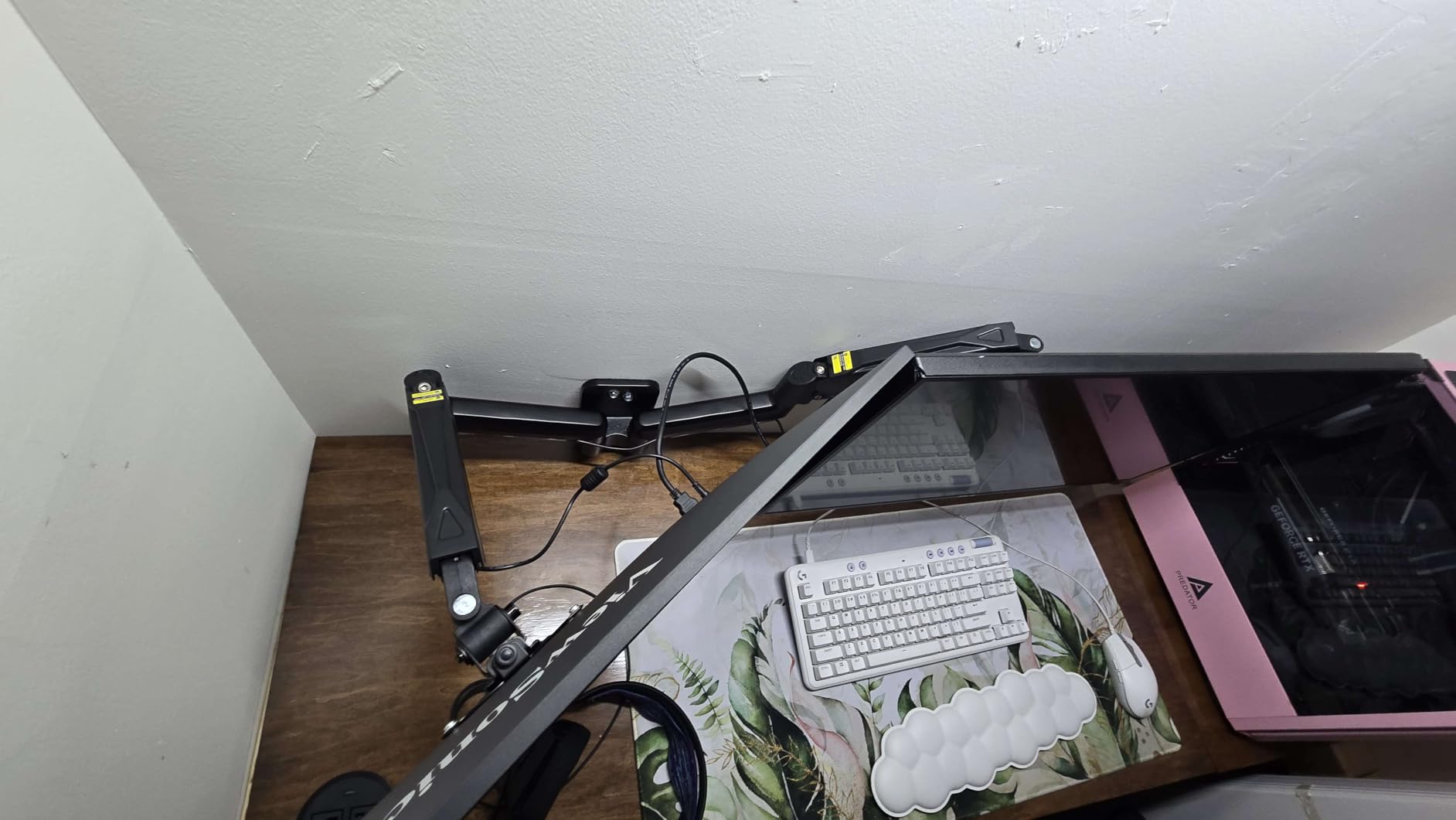 MOUNT PRO Dual Monitor Wall Mount for 13 to 32 Inch Computer Screens, Wall Monitor Arm for 2 Monitors, Each Holds Up to 19.8lbs, Full Motion Wall Monitor Mount with VESA 75x75/100x100 customer photo 2