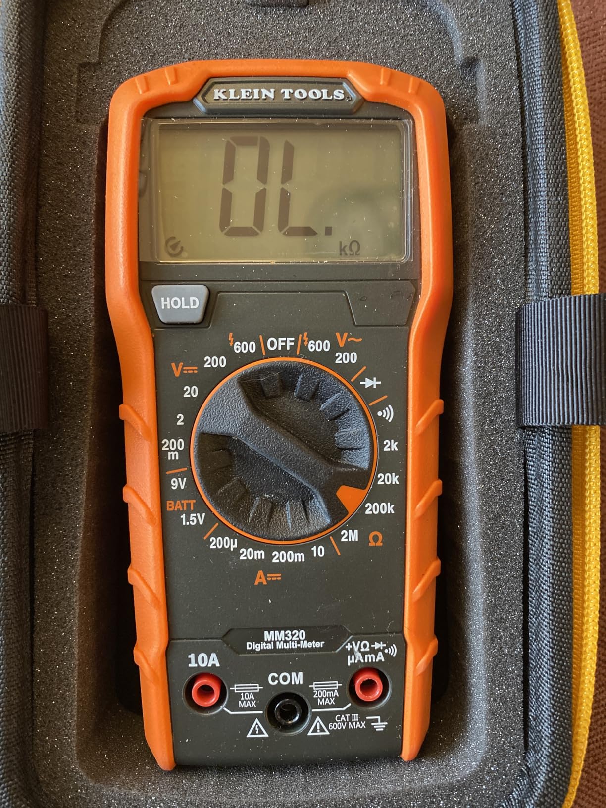 Klein Tools MM320KIT Digital Multimeter Electrical Test Kit, Non-Contact Voltage Tester, Receptacle Tester, Carrying Case and Batteries customer photo 1