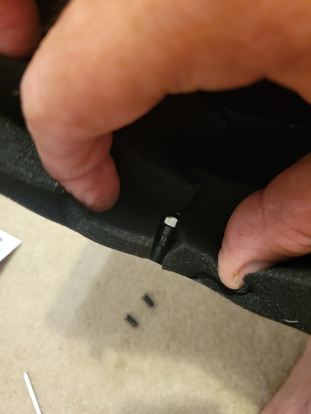 XTUGA Recording Microphone Isolation Shield, High Density Absorbent Foam 5 Panels to Filter Vocal, Top Enclosed Foldable Soundproof Cover for Condenser Studio Equipment MIS02 customer photo 1