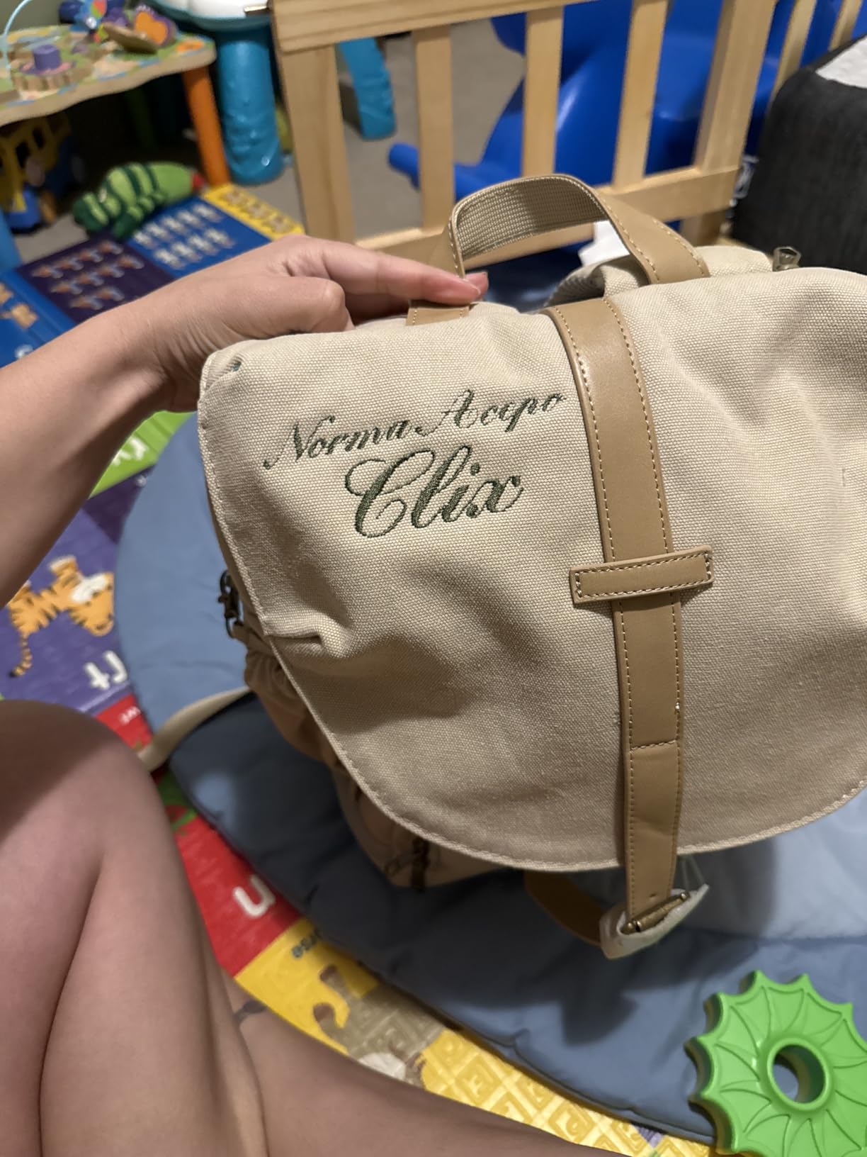 BAGSMART Camera Backpack, DSLR Camera Bag, Waterproof Camera Bag Backpack for Photographers, Fit up to 15