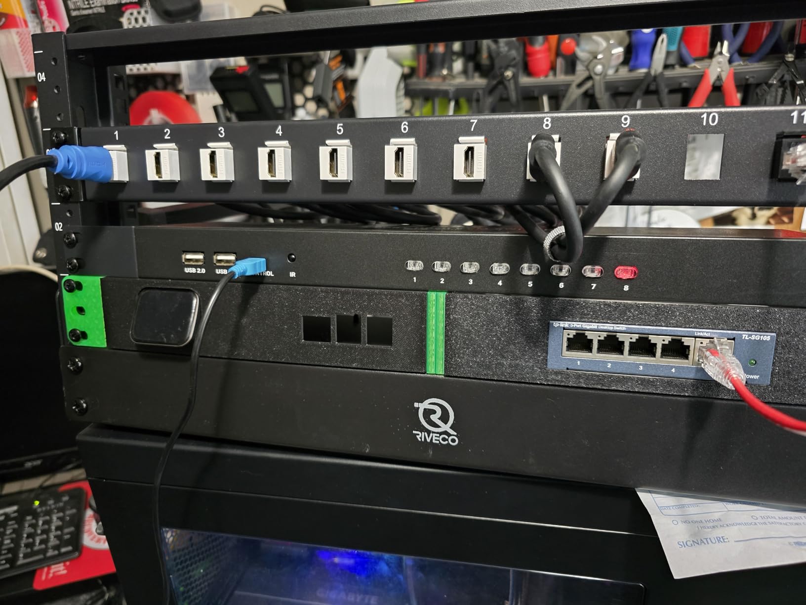 KVM Switch HDMI 8 Port, 4K@30Hz USB HDMI Rack KVM Console 8 in 1 Out w/9pack Cables 4 USB 2.0 Hubs Desktop Selector IR Remote & Ears customer photo 2