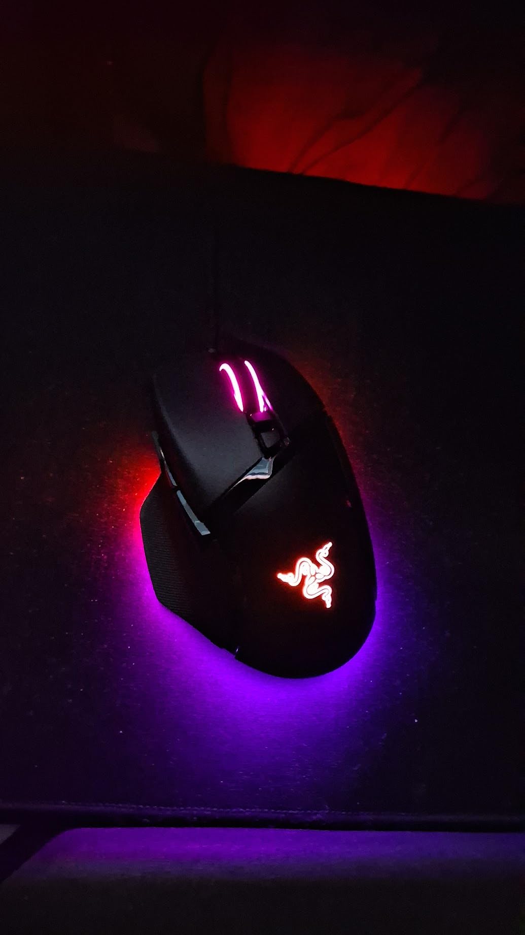 Razer Basilisk V3 Customizable Ergonomic Gaming Mouse: Fastest Gaming Mouse Switch - Chroma RGB Lighting - 26K DPI Optical Sensor - 11 Programmable Buttons - HyperScroll Tilt Wheel - Classic Black customer photo 1