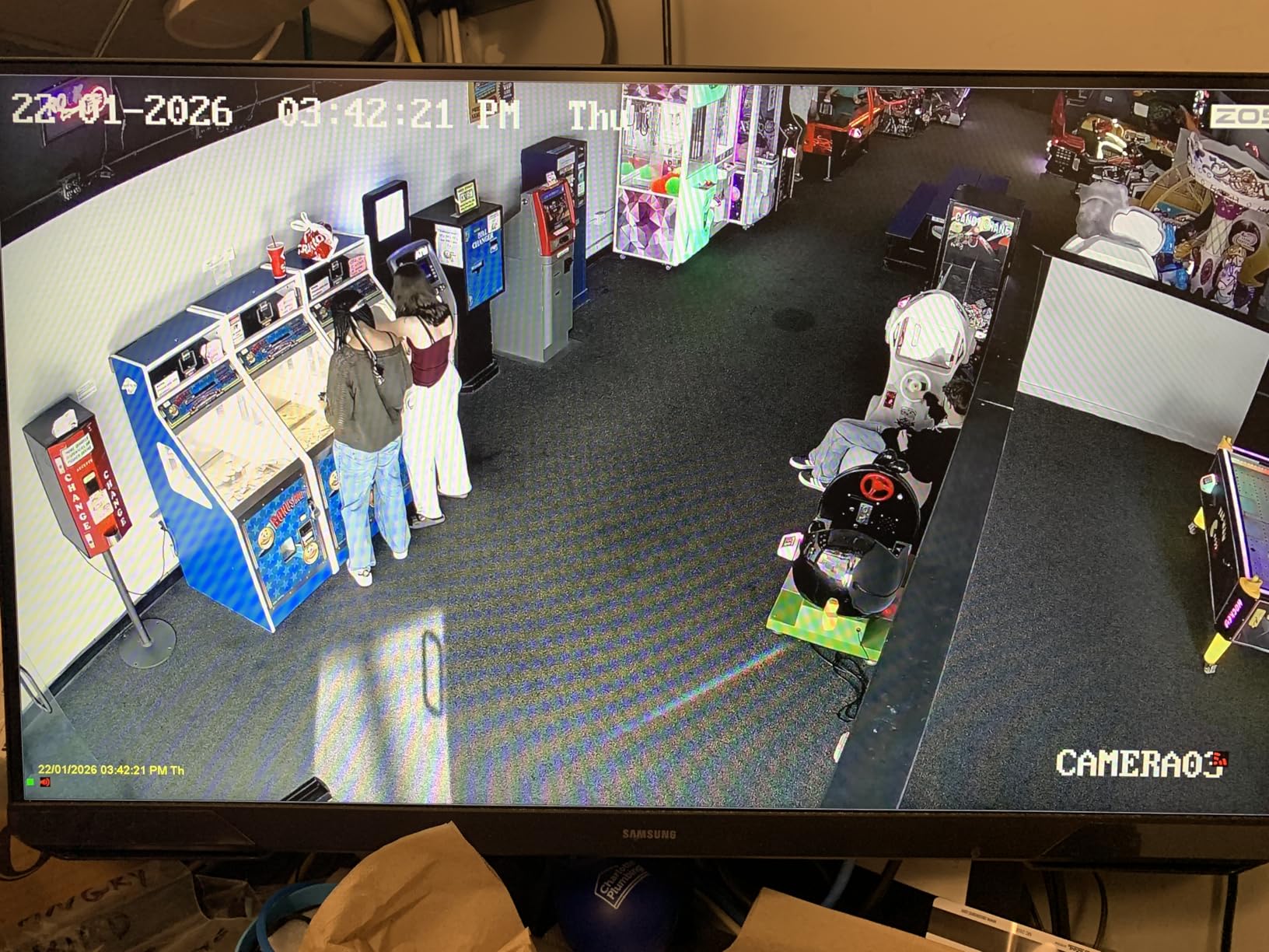 ZOSI 16CH 4K PoE Security Cameras System, 4K 8MP 16 Channel H.265 NVR with 4TB Hard Drive and 8pcs 5MP Indoor Outdoor PoE IP Cameras, 120ft Night Vision, Remote Access for Home Business 24/7 Recording customer photo 2