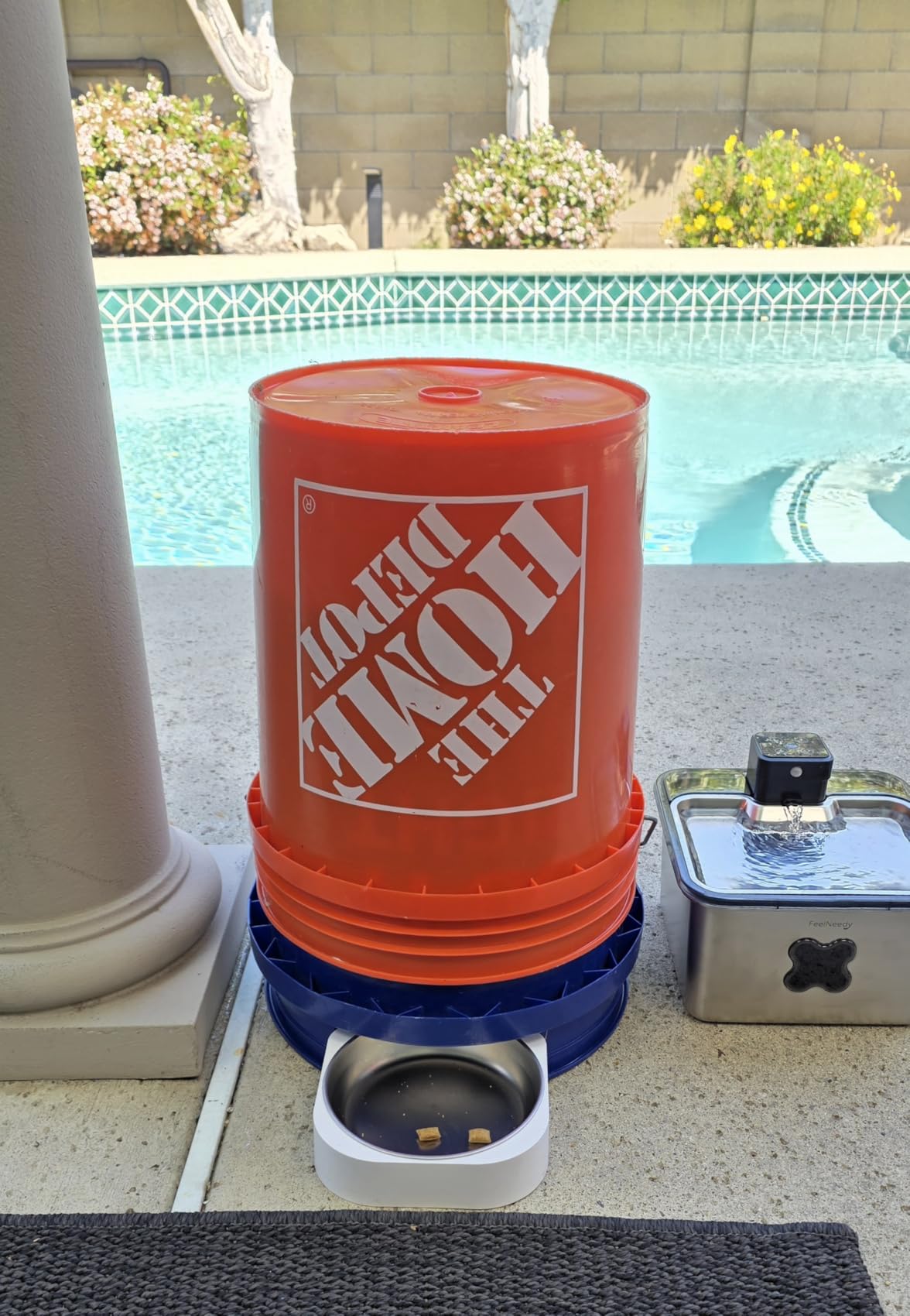 VOLUAS Automatic Cat Feeders - Timed Pet Feeder for Cats and Dogs with Dry Food Dispenser, Desiccant Bag, Programmable Portion Control, 4 Daily Meals, 10s Voice Recorder customer photo 2