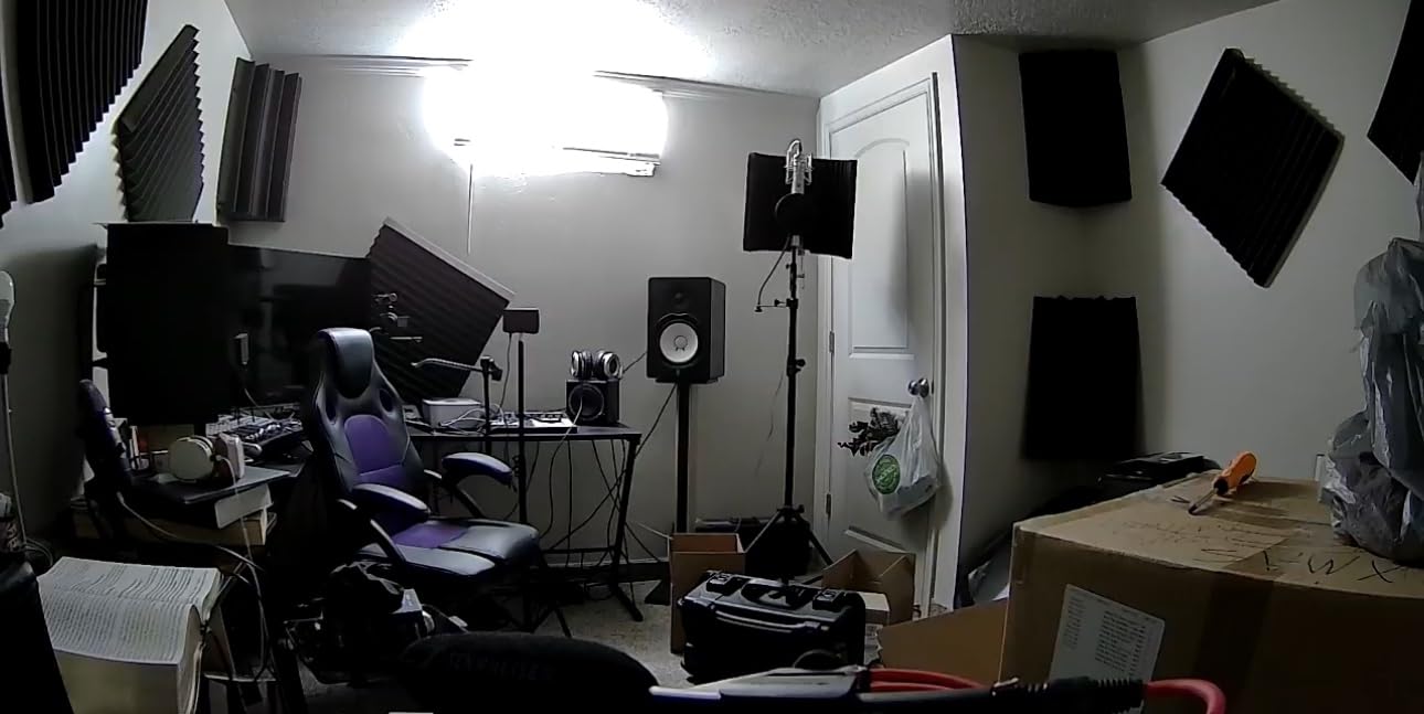 Security Camera Hub Indoor G2H Pro, 1080p HD HomeKit Secure Video Indoor Camera, Night Vision, Two-Way Audio, Zigbee Hub, Plug-in Cam Works with Alexa, Homekit, Compatible with Google Assistant customer photo 2