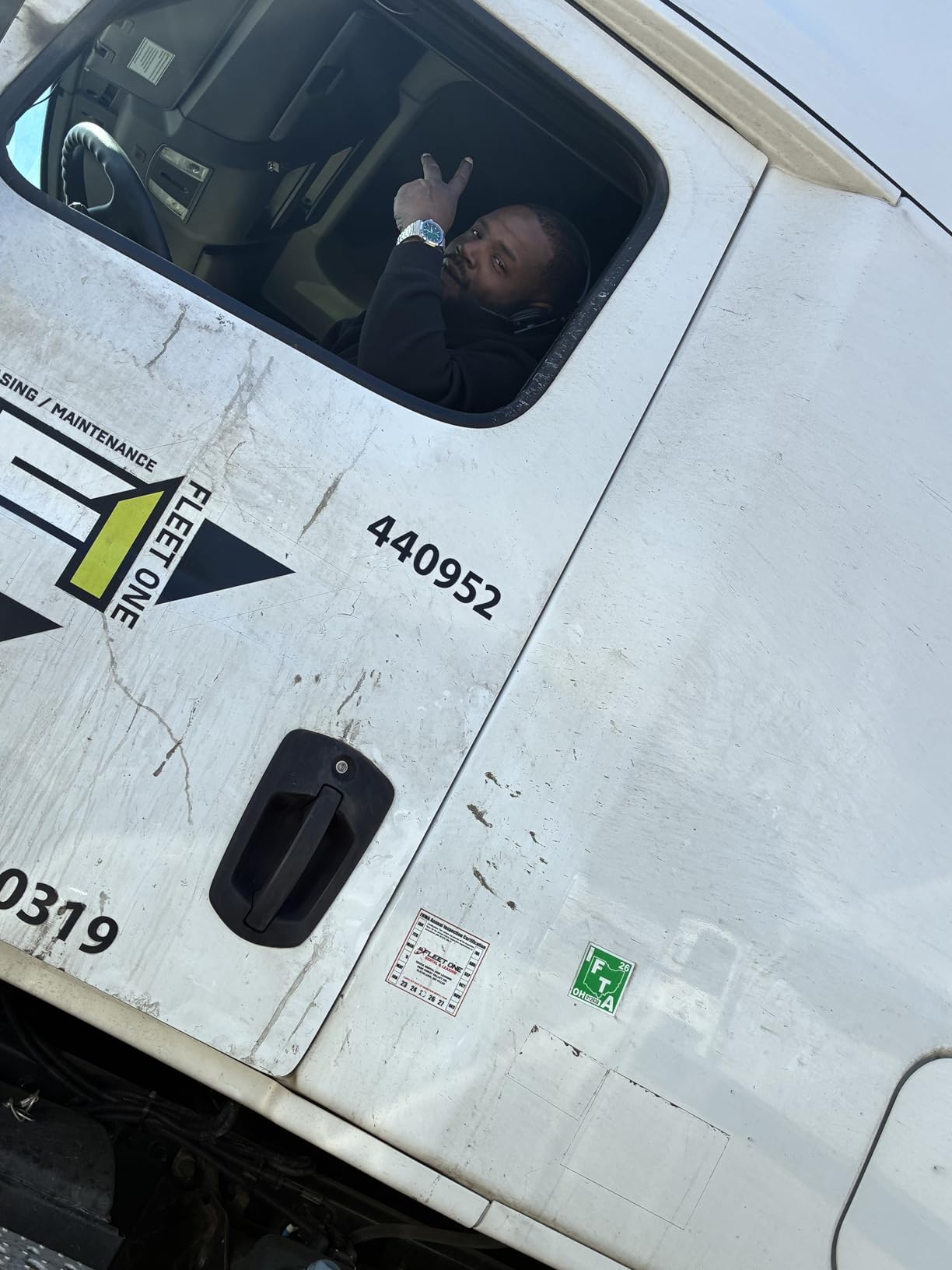 LEVN Bluetooth Headset with Microphone, Trucker Bluetooth Headset with AI Noise Cancelling & Mute Button, Wireless On-Ear Headphones 60 Hrs Working Time, for Trucker Home Office Remote Work Zoom customer photo 2