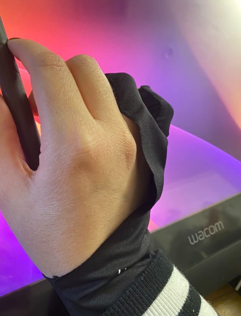 Wacom Drawing Glove, Two-Finger Artist Glove for Drawing Tablet Pen Display, 90% Recycled Material, eco-Friendly, one-Size (3 Pack) customer photo 1