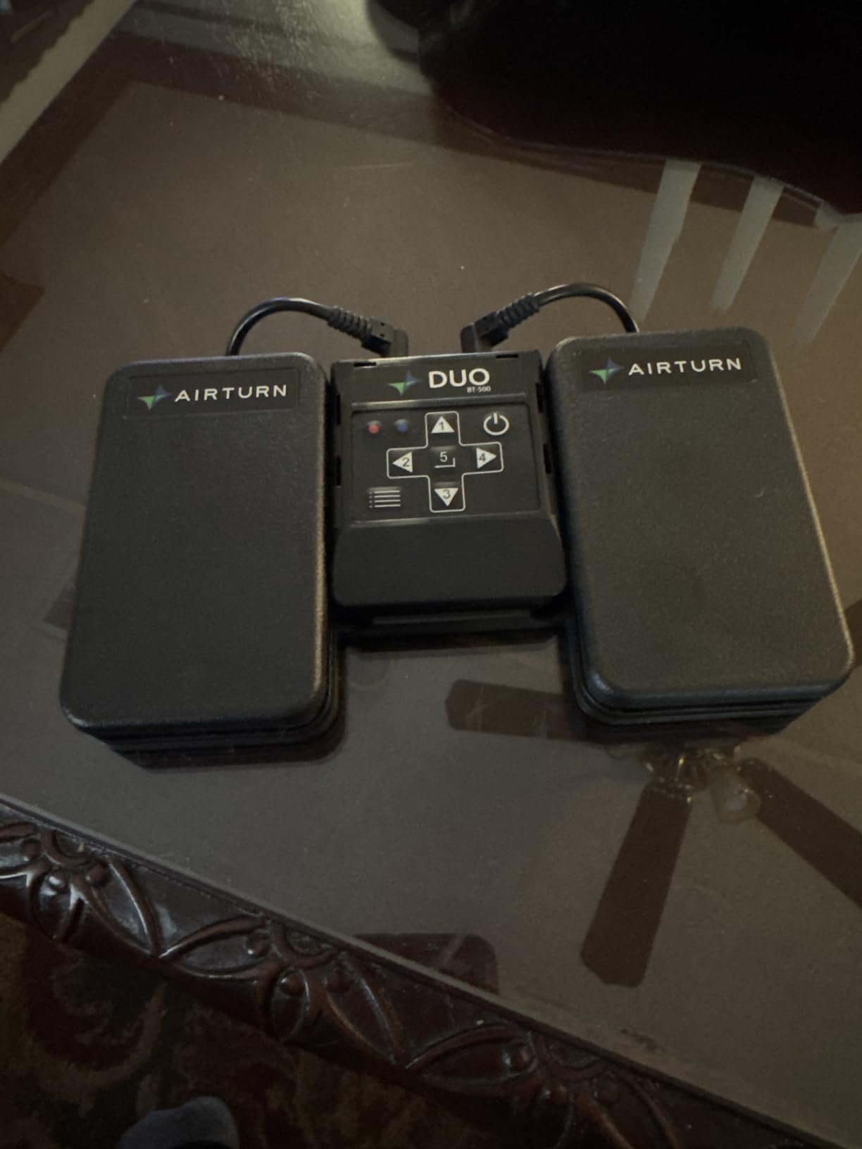 AirTurn DUO500 Silent Bluetooth Pedal Page Turner Teleprompt Live Stream App Controller customer photo 1