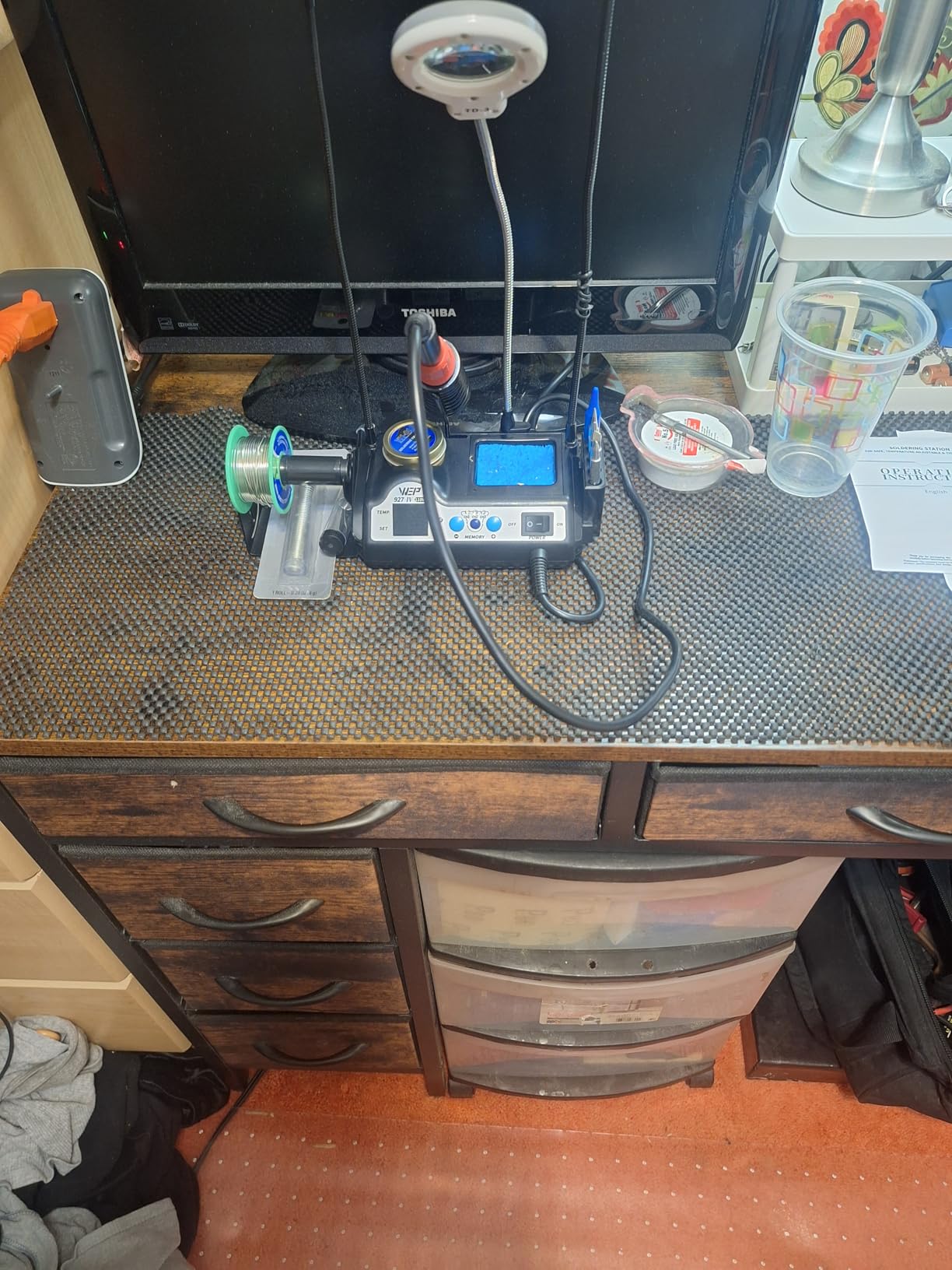 WEP 927-IV Soldering Station Kit High-Power 110W with 3 Preset Channels, Sleep Mode, LED Magnifier, 5 Extra Iron Tips, Tip Cleaner, 2 Helping Hands customer photo 1