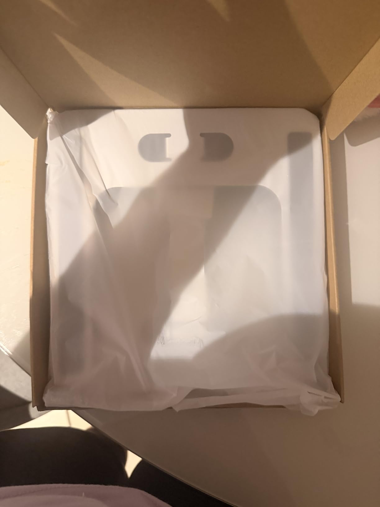 RIWUCT Foldable Laptop Stand, Height Adjustable Ergonomic Computer Stand for Desk, Aluminum Portable Laptop Riser Holder Notebook Mount Compatible with MacBook Pro Air, HP, Dell 10-16