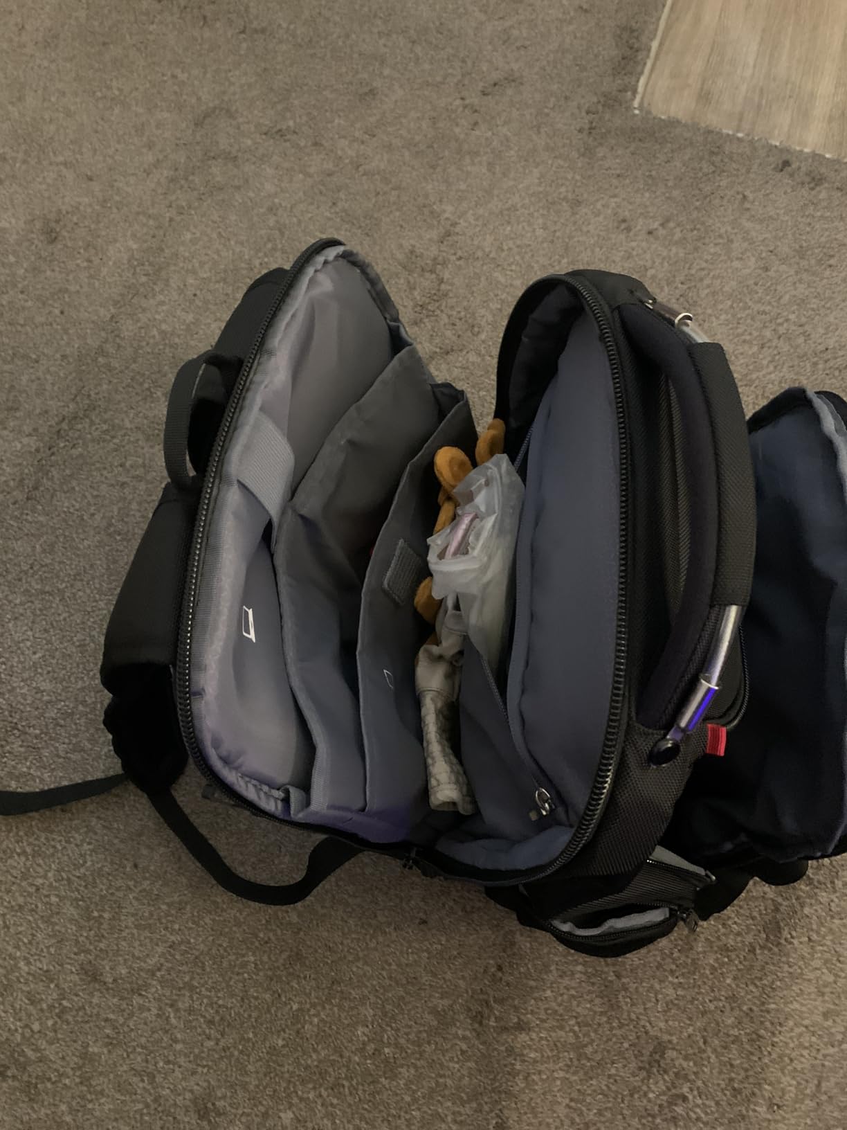 VANKEAN 17.3'' Travel Laptop Backpack TSA Friendly, Water Resistant Anti Theft Extra Large College Backpacks with RFID Pockets, USB Port for Men Women Business Work Bag, Black customer photo 2