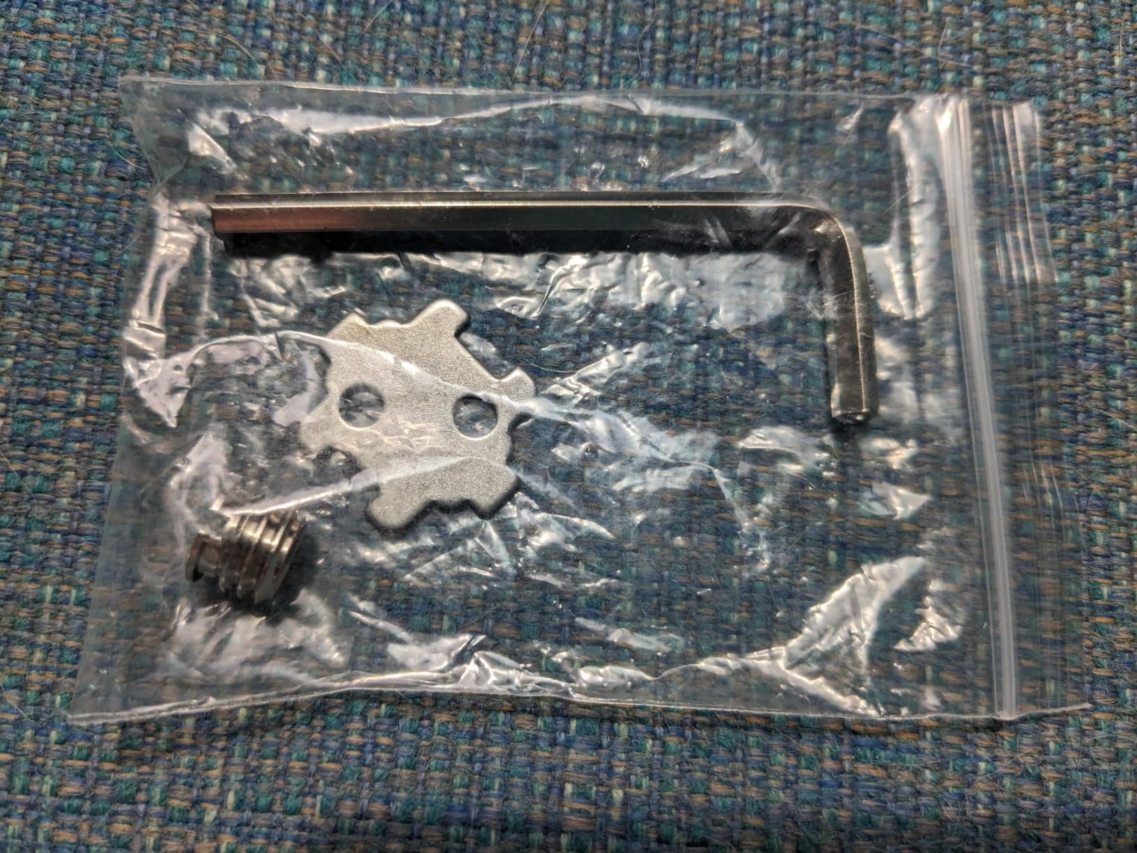 CAVIX MT-03 Camera Panoramic Tripod Head Small Ball Head with Arca Swiss Quick Release Plate Bubble Level, Load Capacity 11 lbs/5 kg, for Travel & Landscape Photography customer photo 2