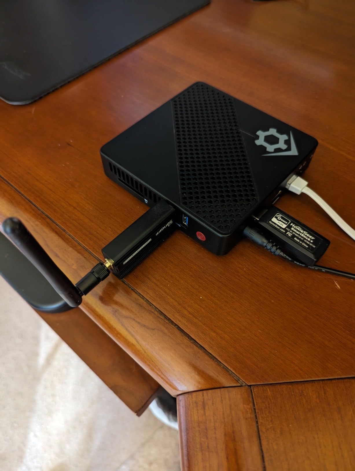 SONOFF Zigbee 3.0 USB Dongle Plus-E Gateway, Universal Wireless Zigbee USB Adapter with Antenna for Home Assistant, Open HAB, Zigbee2MQTT etc customer photo 2