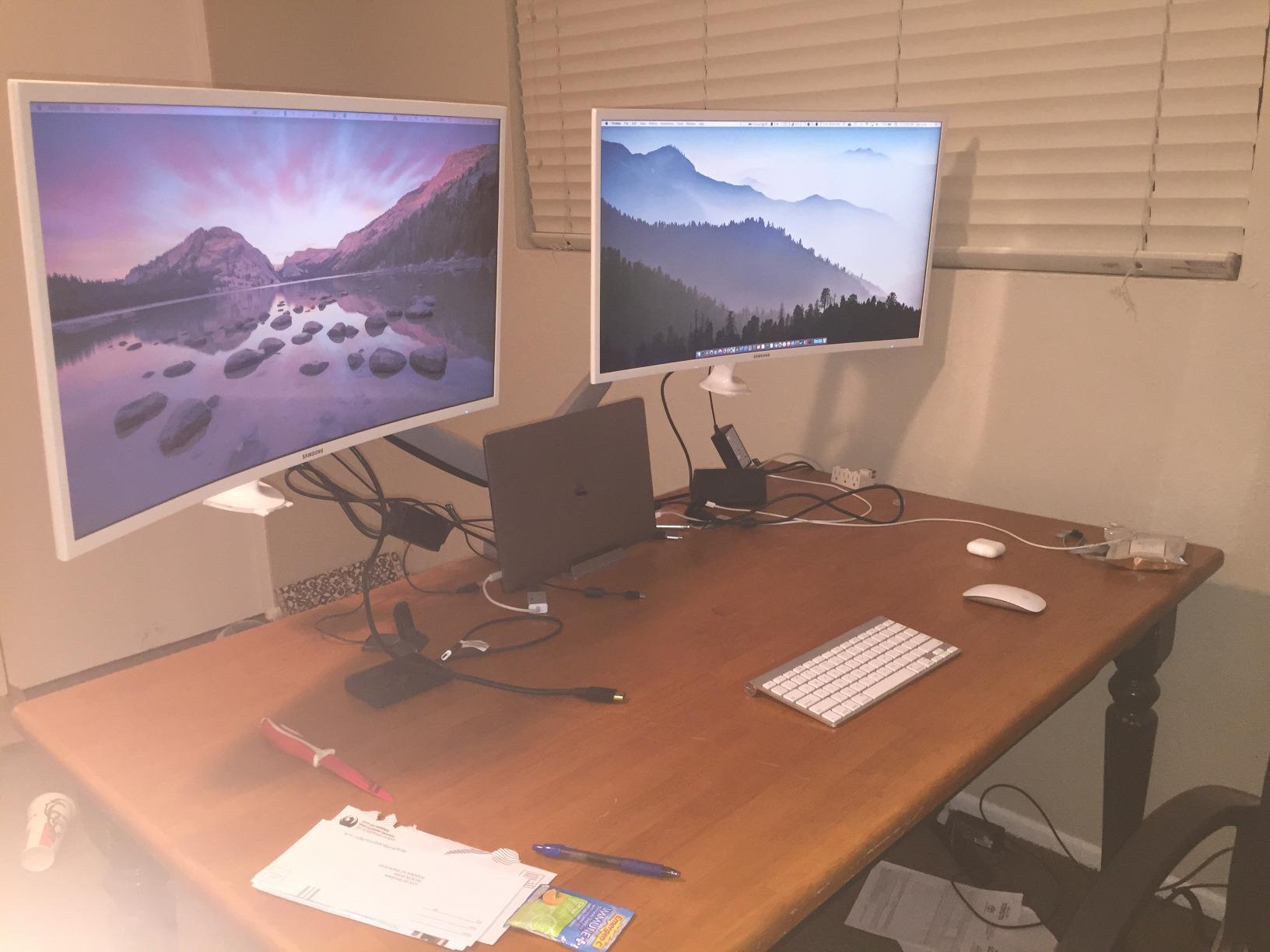 Mount-It! Dual Monitor Arm Mount Desk Stand Two Articulating Gas Spring Height Adjustable Arms Fits 2 x 24 27 29 30 32 Inch VESA 75 100 Compatible Screens C-Clamp and Grommet Bases (Black) customer photo 1