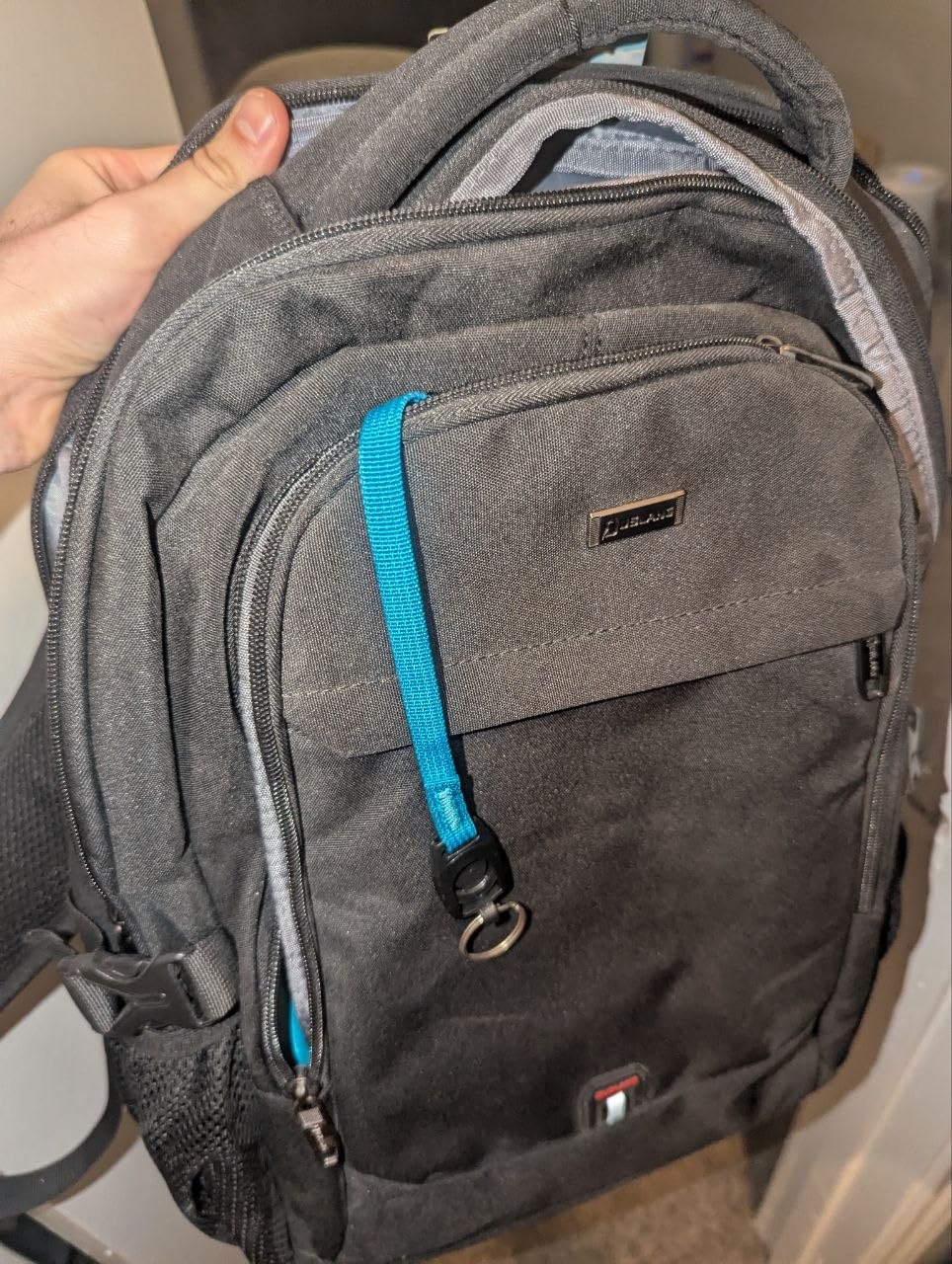 DUSLANG Anti-Theft Laptop Backpack, Black, 15.6-14-13 Inch Laptop Sleeve, USB Charging Port customer photo 1