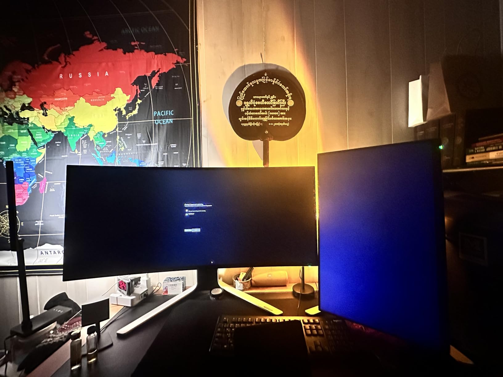 meross Smart Plug Power Strip, WiFi Flat Outlet 15A Compatible with Apple HomeKit, Siri, Alexa, Google Assistant & SmartThings, with 4 AC Outlets & 4 USB Ports, 6 Feet Surge Protector Extender customer photo 2