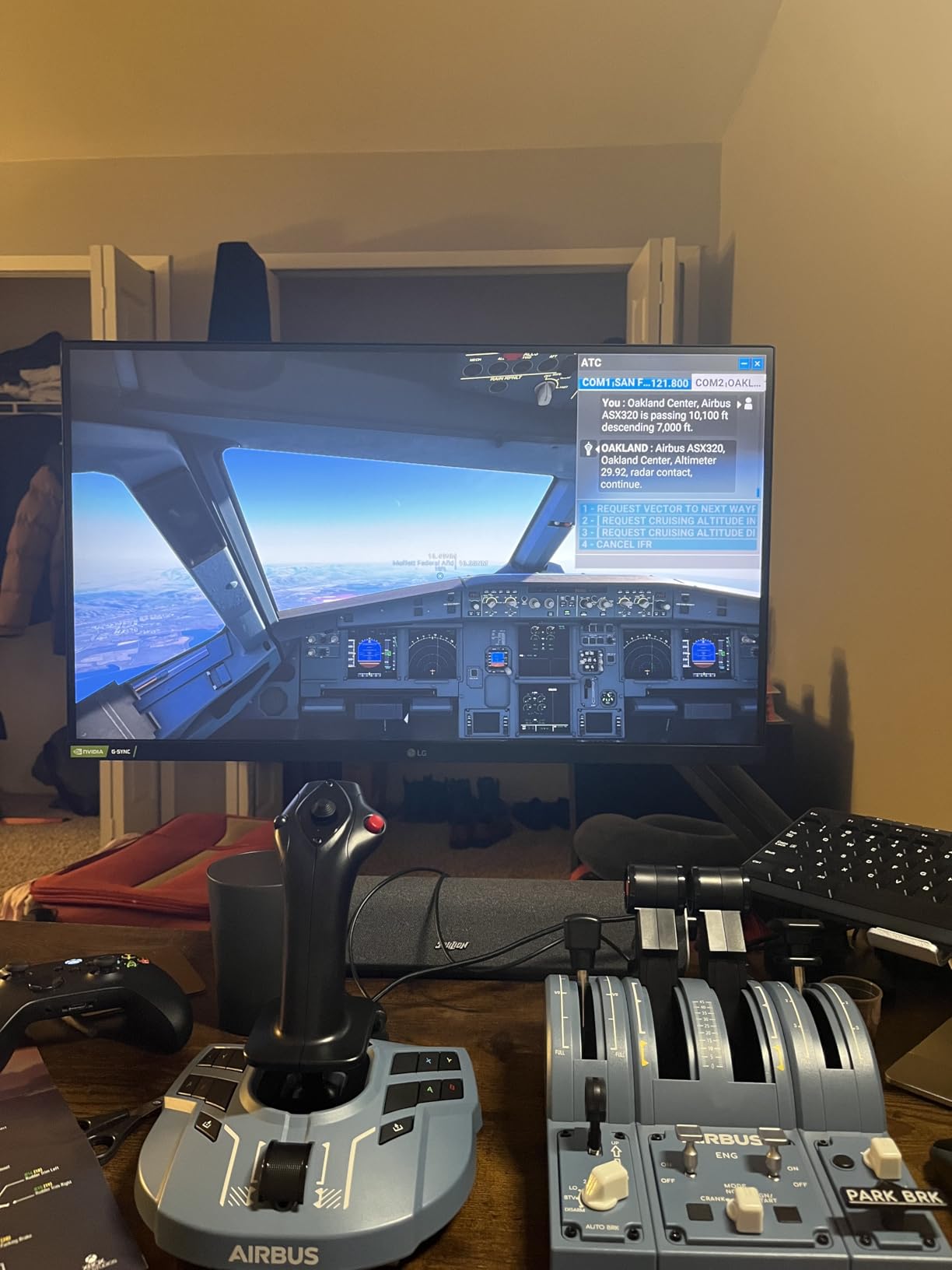 Thrustmaster TCA Captain Pack Xbox - Airbus Edition (Compatible with XBOX Series X/S, One and PC) customer photo 1