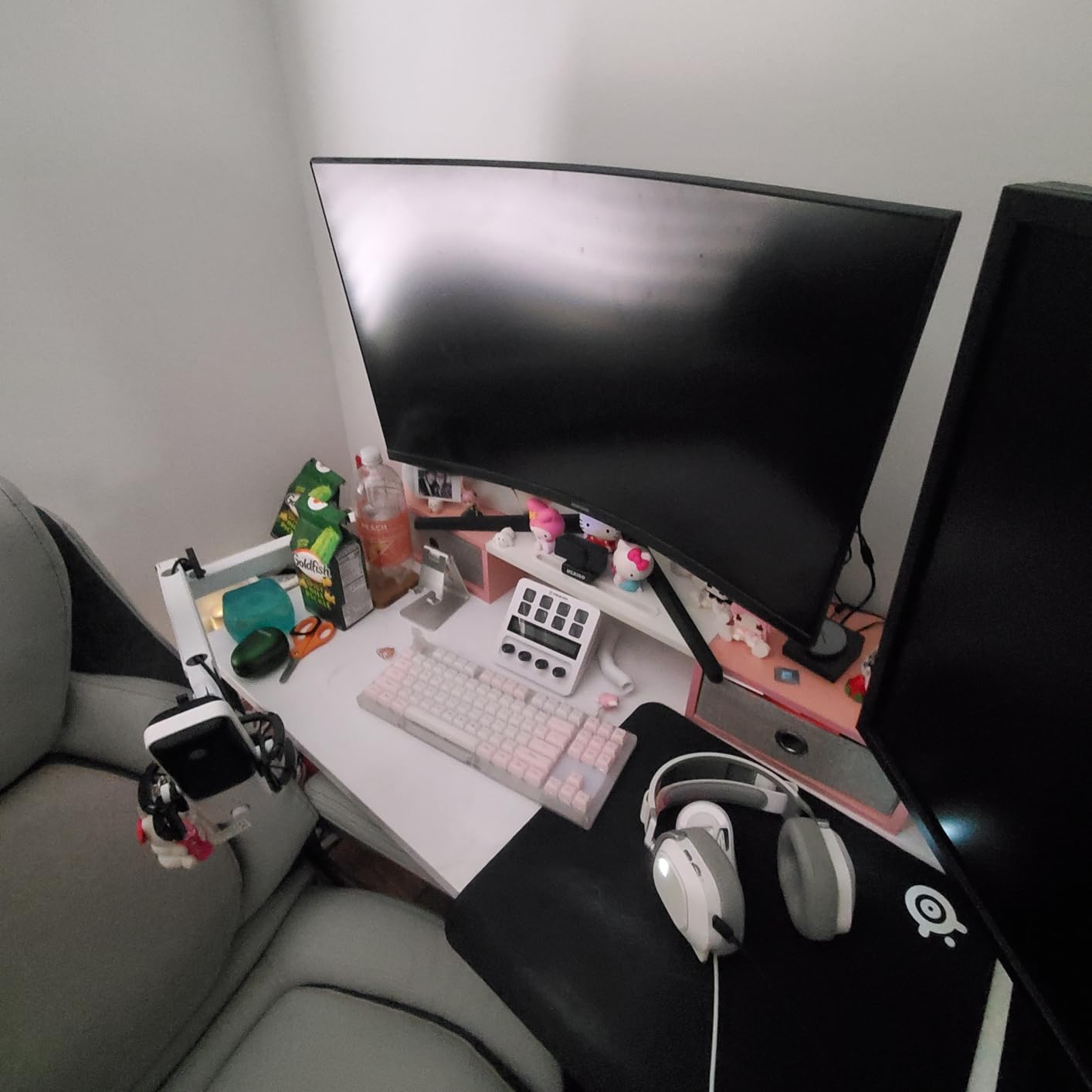 Elgato Stream Deck +, Audio Mixer, Production Console customer photo 1