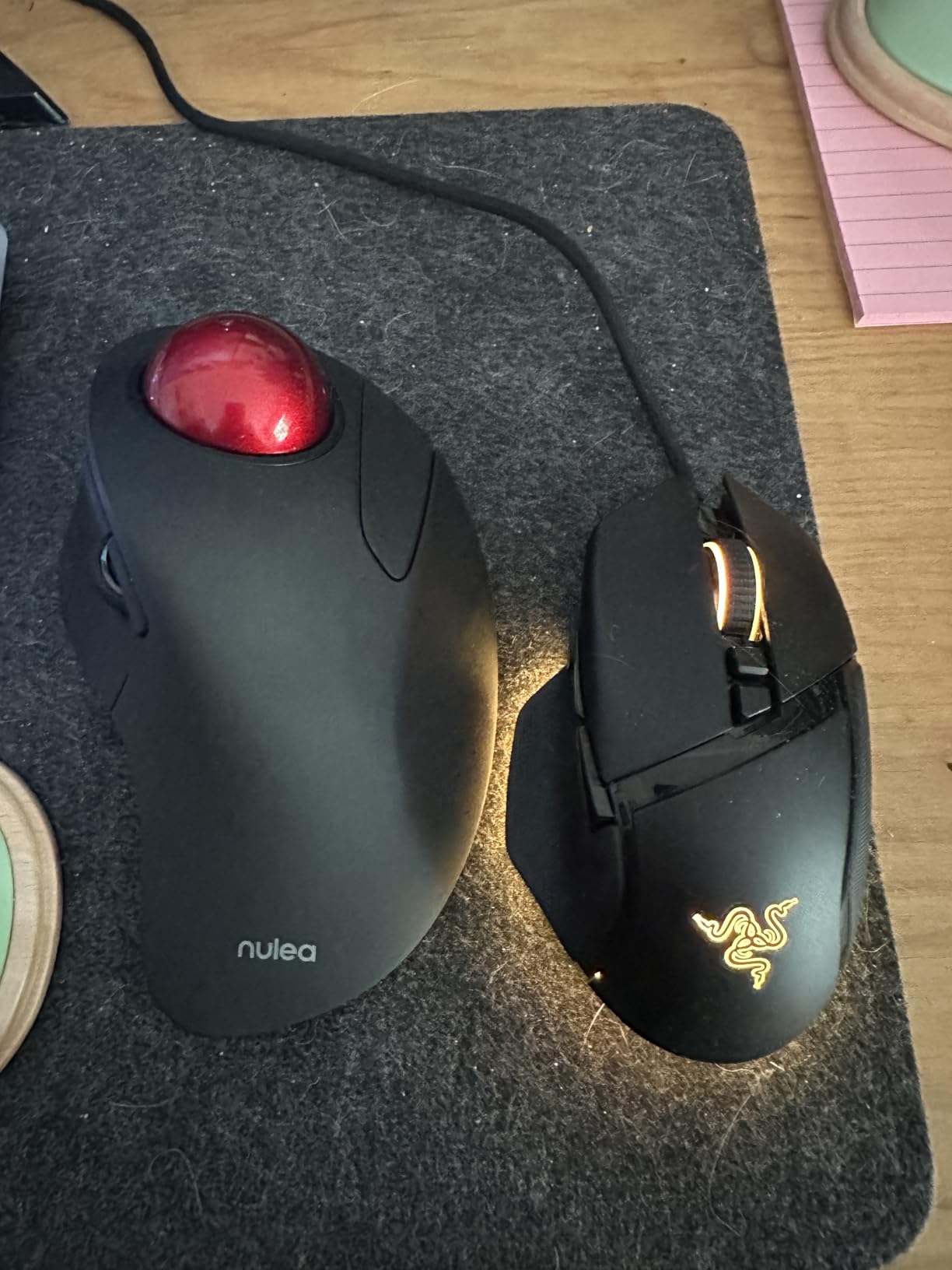 Nulea Wireless Ergonomic Trackball Mouse, Rechargeable, Bluetooth Rollerball Mouse, 44mm Index Finger Trackball, 5 Adjustable DPI, Compatible with PC, Laptop, Mac customer photo 2