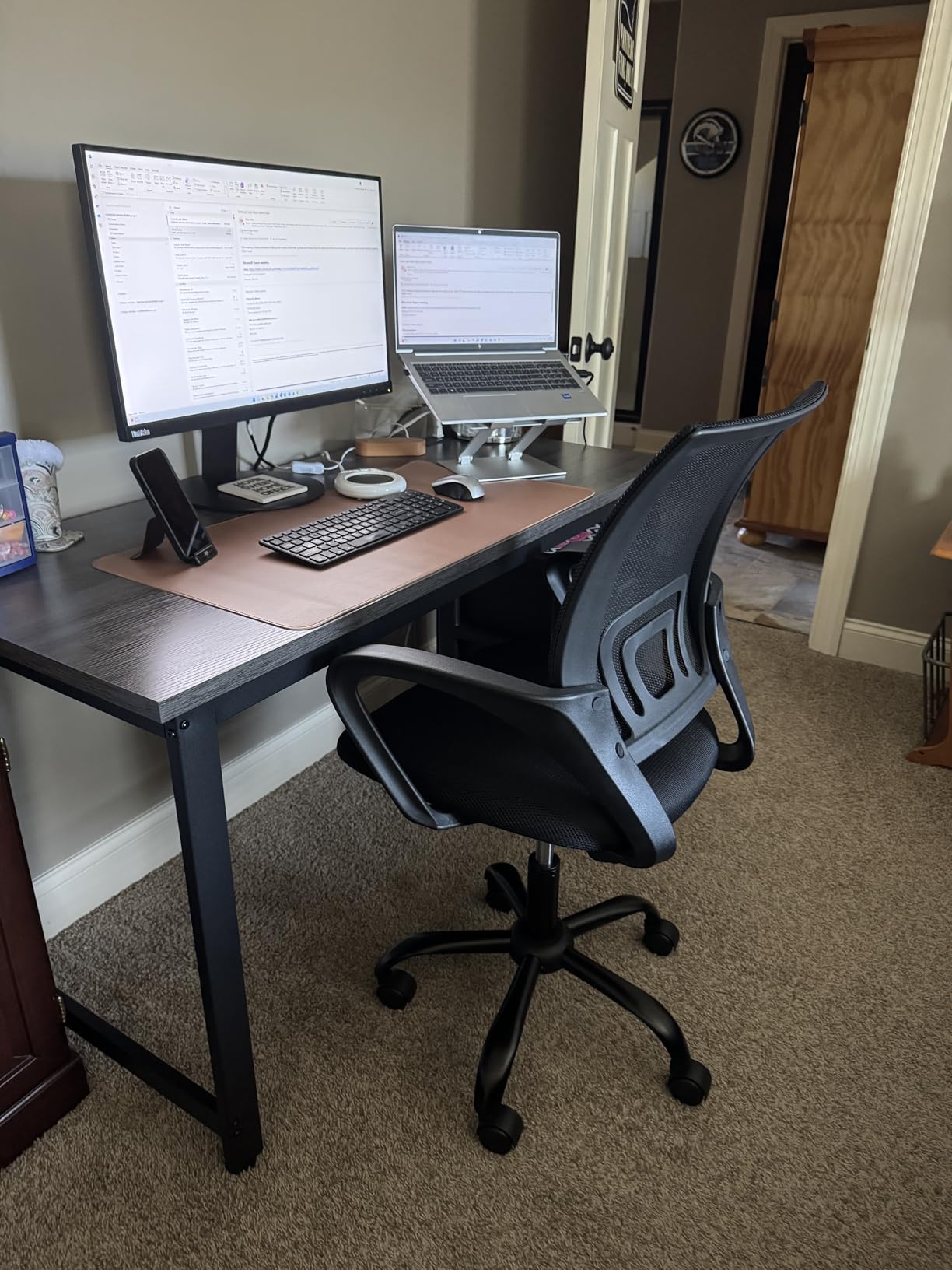 Amazon Basics Sturdy and Portable Ergonomic Laptop Stand for Desk, Height Adjustable Riser with Ventilated Cooling, Foldable, Fits all Laptops up to 17.3 Inch, Silver, 10 x 8.7 x 6 in customer photo 1