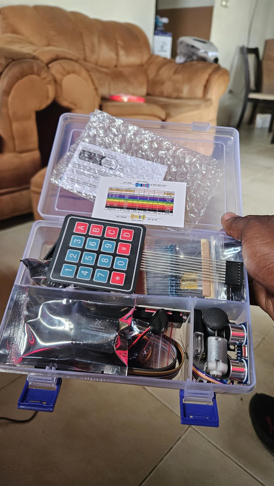 Freenove ESP32 S3 ESP32-S3 Kit Dev CAM Ultimate Starter Kit, Dual-core 32-bit 240 MHz Microcontroller, Onboard Camera WiFi+BT, 783-Page Tutorial, Python C Java, 116 Projects, 243 Items customer photo 1