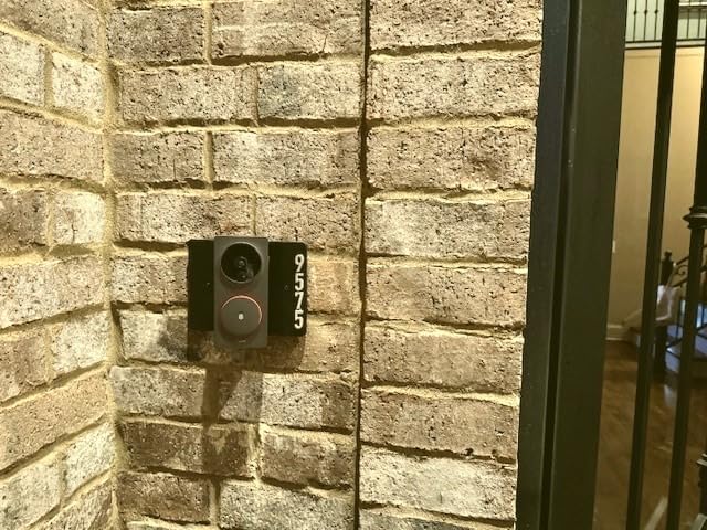 Aqara Video Doorbell G4 (Chime Included), 1080p FHD HomeKit Secure Video Doorbell Camera, Local Face Recognition and Automations, Wireless or Wired, Supports Apple Home, Alexa, Google, IFTTT customer photo 1