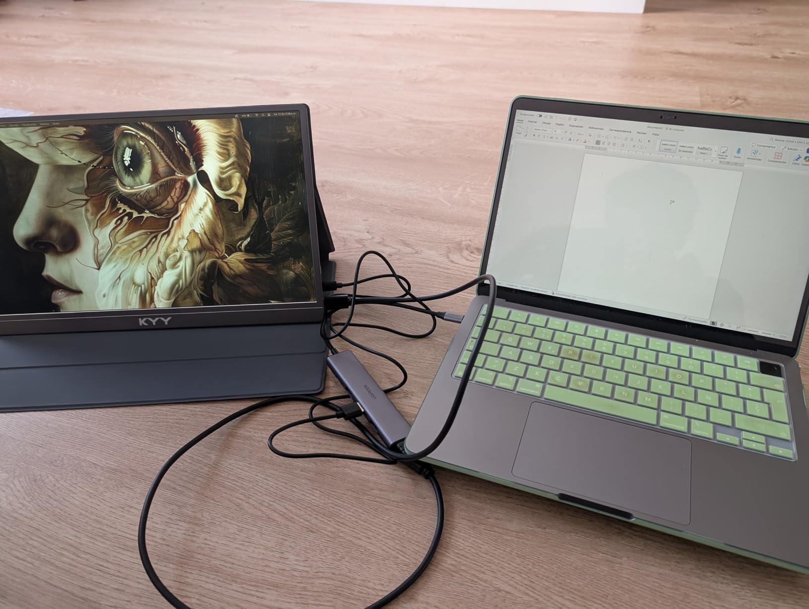 UGREEN USB C Hub 5 in 1 Multiport Adapter Revodok 105 4K HDMI, 100W Power Delivery, 3 USB-A Data Ports, USB C Dongle for MacBook Pro/Air, iPad Pro, iMac, iPhone 16 Pro/Pro Max, XPS, Thinkpad customer photo 2