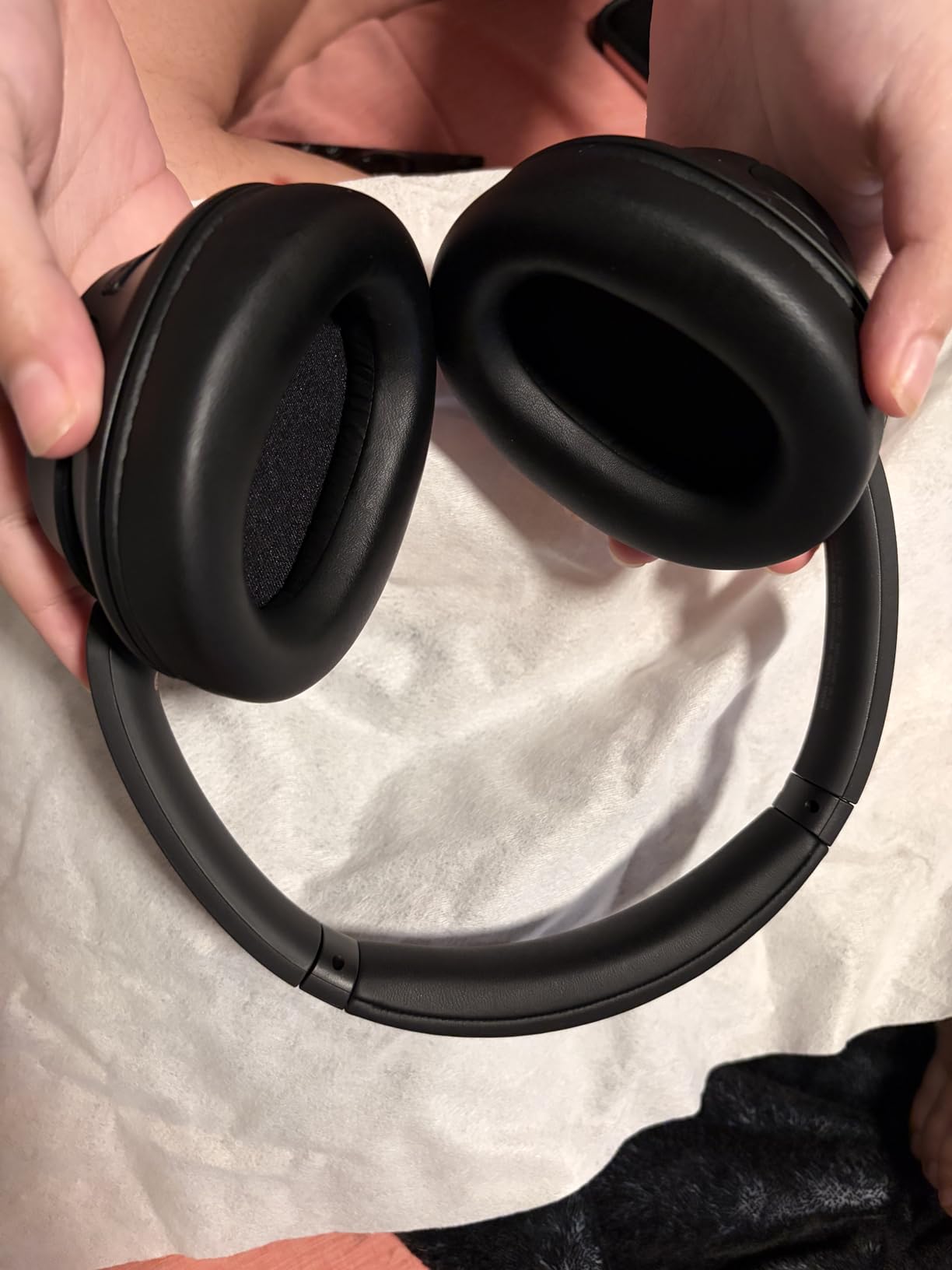 Sony WH-CH720N Noise Canceling Wireless Headphones Bluetooth Over The Ear Headset with Microphone and Alexa Built-in, Black New customer photo 2