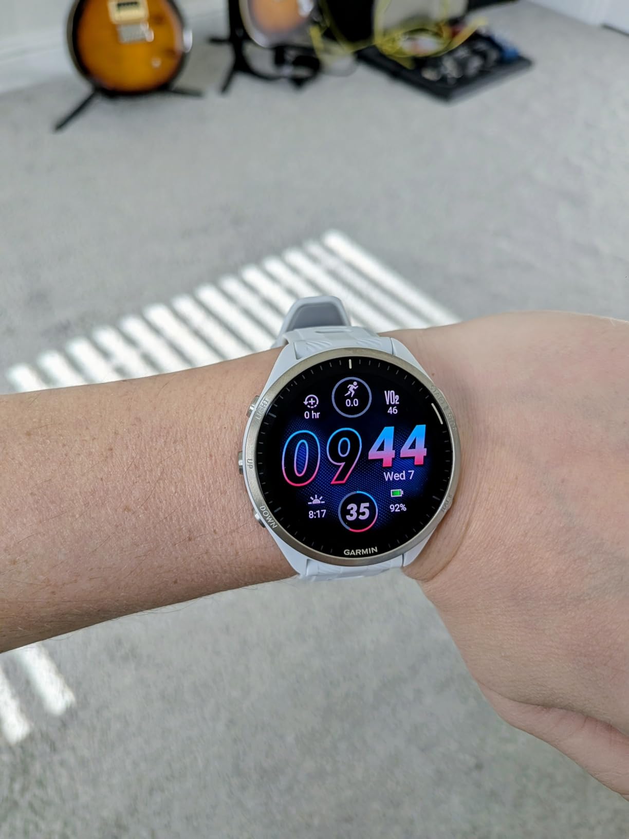 Garmin Forerunner® 965 Running Smartwatch, Colorful AMOLED Display, Training Metrics and Recovery Insights, Black and Powder Gray customer photo 2