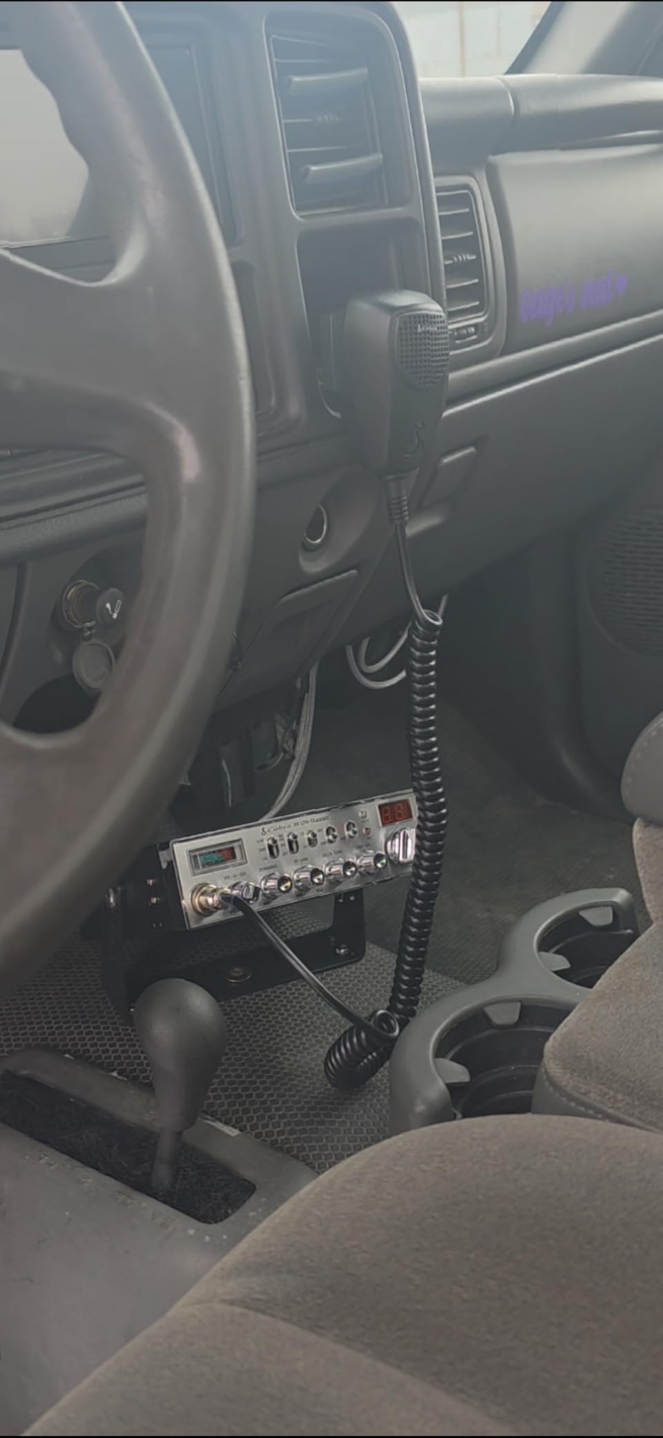 Cobra 29 LTD Classic AM/FM Professional CB Radio - Full 40 Channels, Instant Channel 9, 4-Watt Output, Adjustable Receiver and SWR Calibration customer photo 1