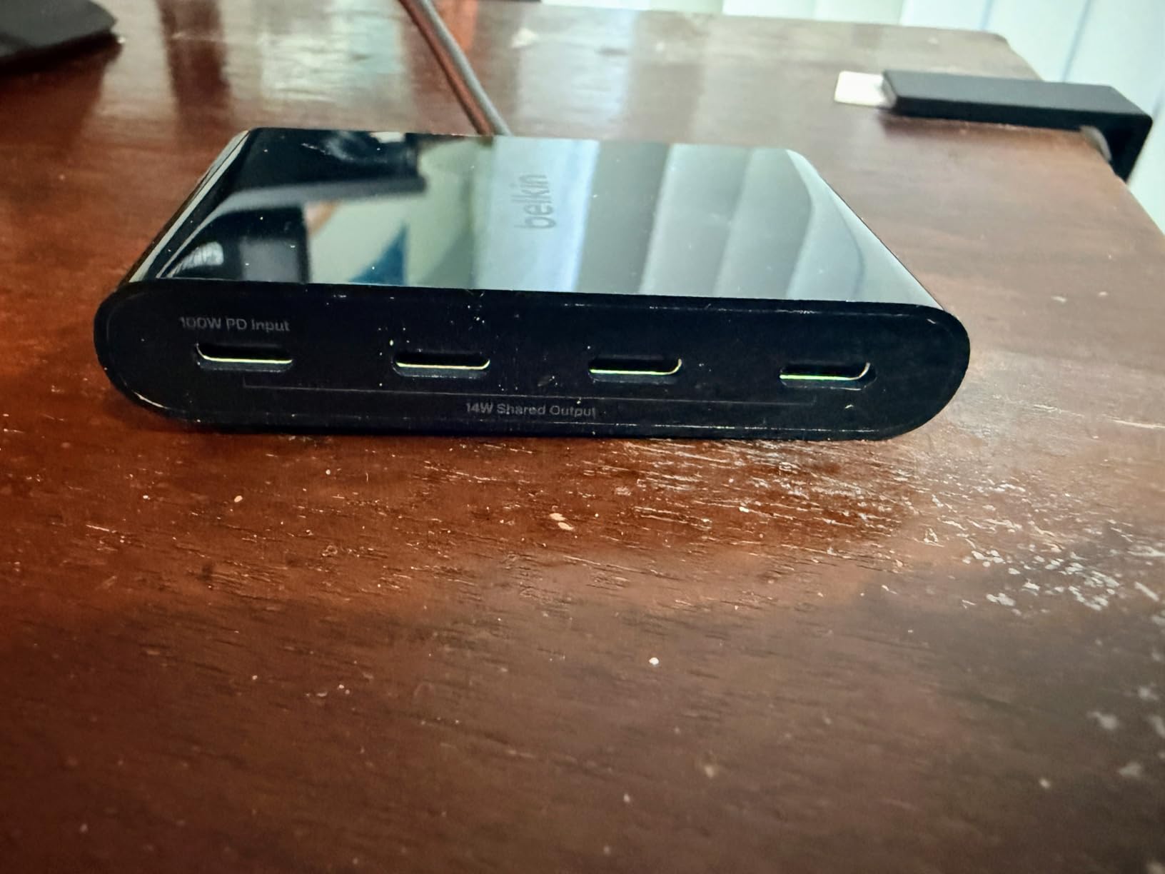 Belkin Connect 4-Port USB-C Hub - USB C Hub Multiport Adapter Dongle with 4 USB-C 3.2 Gen 2 Ports - High-Speed 10G Data Transfer for Laptop, MacBook, iPad, PC, and More - 100W PD customer photo 1