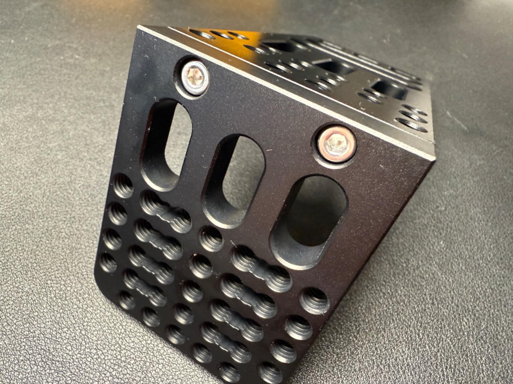 Camera L Bracket, Universal Vertical Camera Mount Horizontal Switching Tripod Quick Release Plate Compatible with Canon Nikon Sony 4K Video Fujifilm DJI Stabilizer Monopod (Short Version) customer photo 2