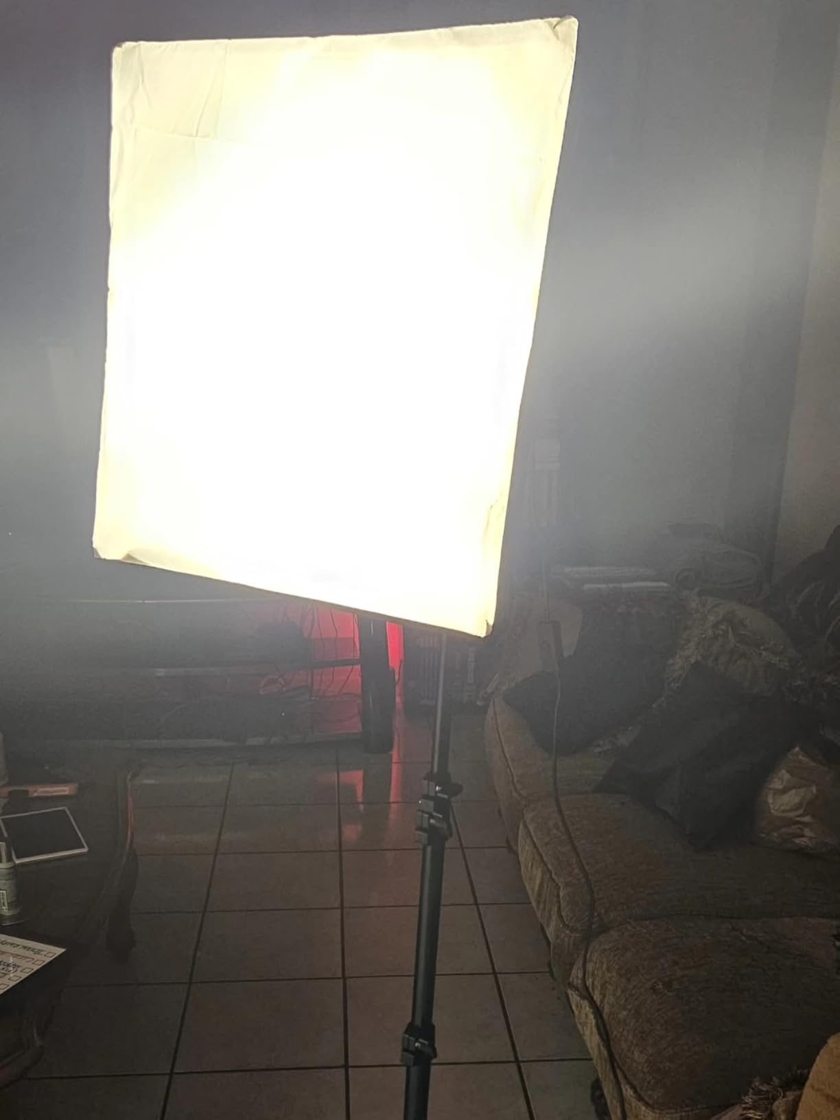 Torjim Softbox Photography Lighting Kit, 16'' x 16'' Professional Softbox Lighting Kit with 85W 3000-7500K LED Bulbs, Studio Lights for Photography/Video Recording/Live Streaming/Portraits Shooting customer photo 1