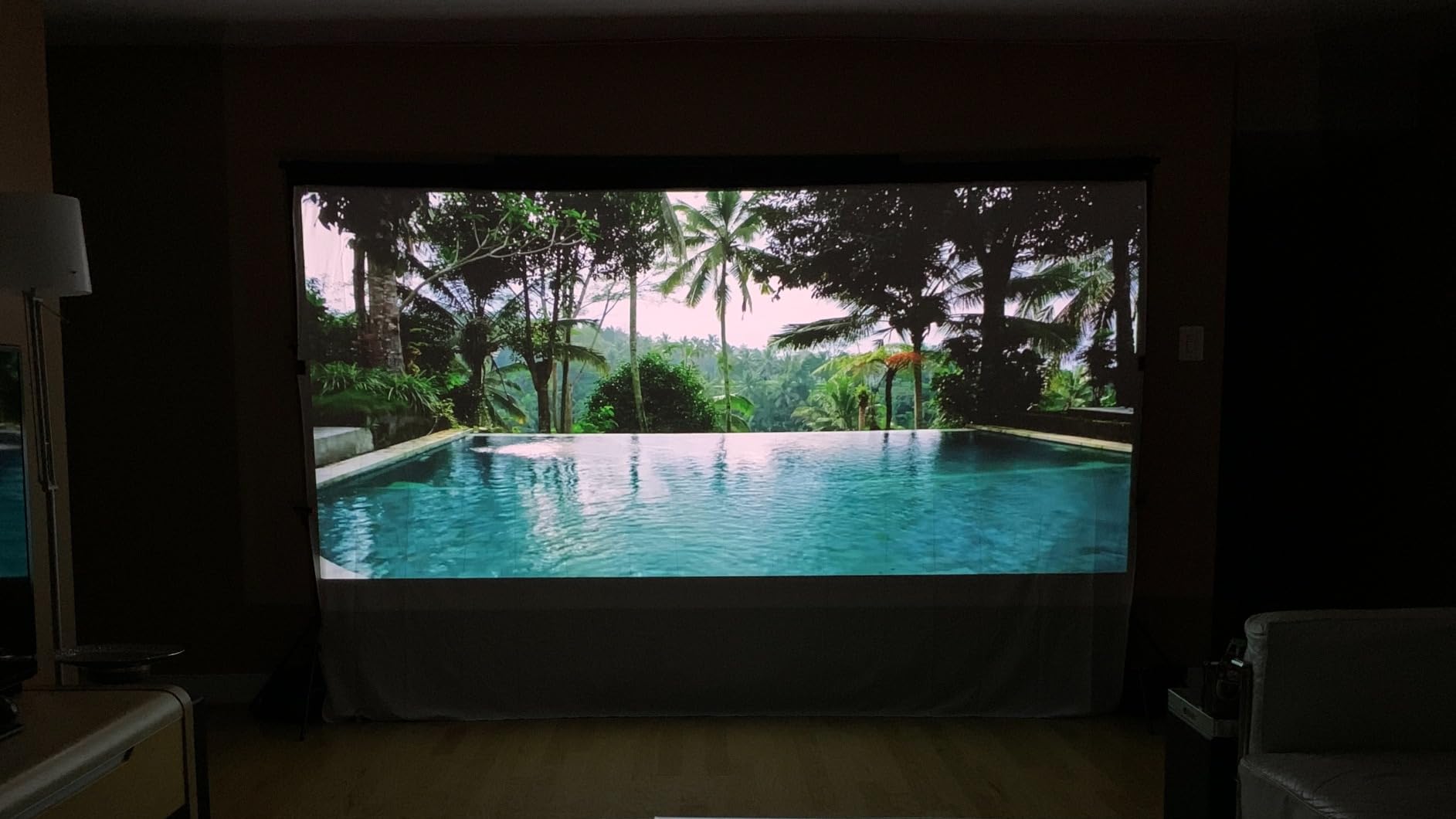 NEBULA Mars 3 Outdoor Portable Projector, 1000 ANSI Lumens, AI-Powered Image, Built-In Battery with 5 Hour Playtime, Android TV, 200 Inch Home Theater, for Backyard, Office and Business, and Camping customer photo 2