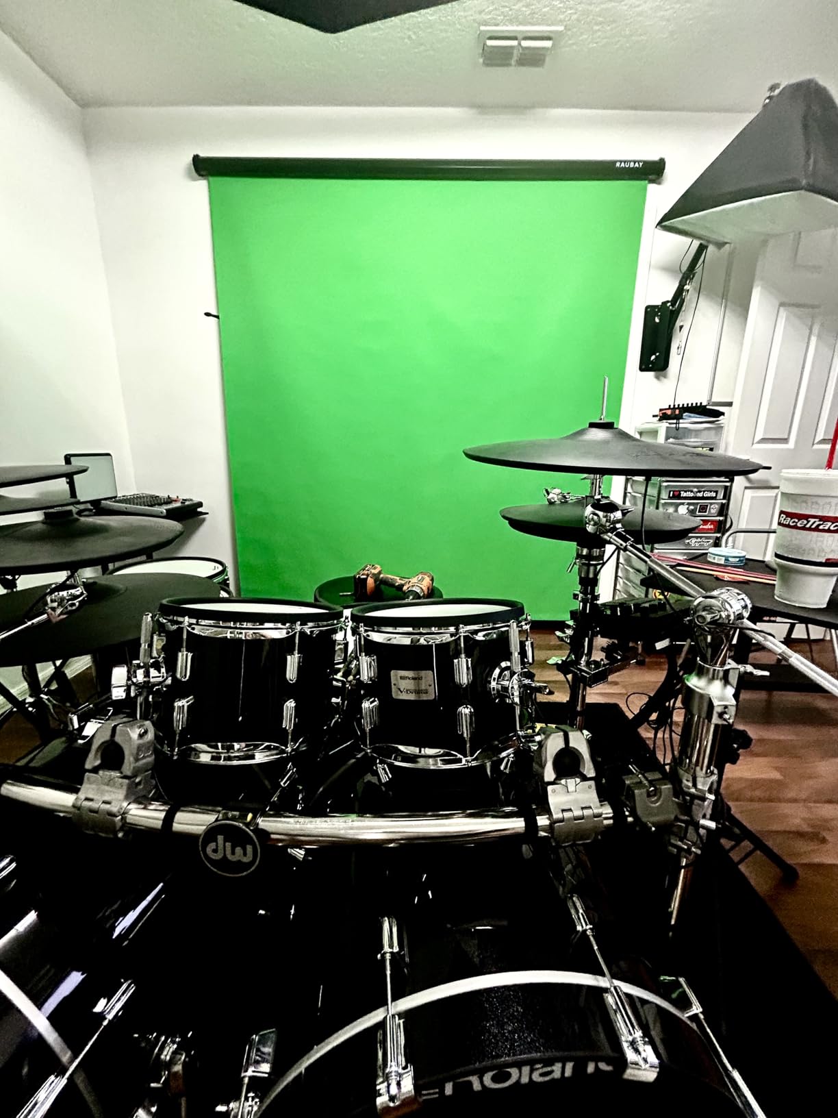 RAUBAY Retractable Pull Down Green Screen - 78.7