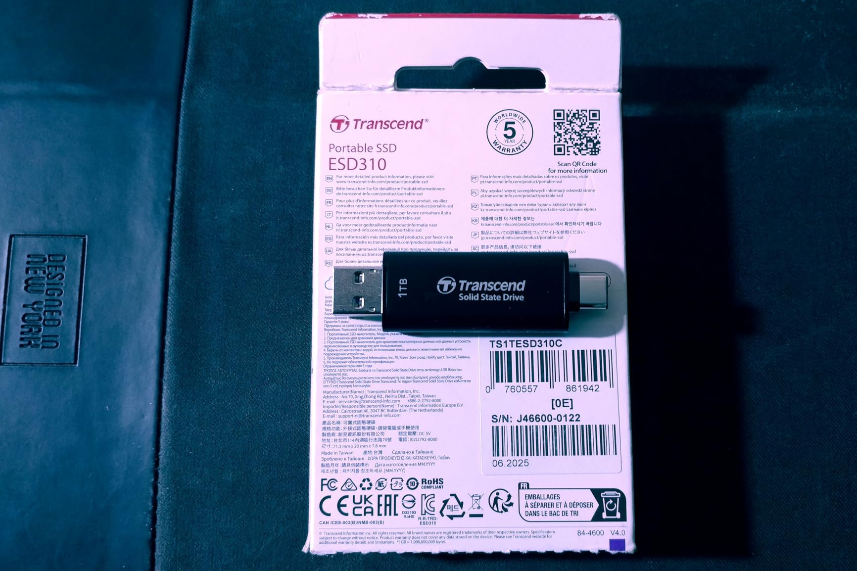 Transcend ESD310 256GB External SSD, Up to 1,050MB/s, Dual USB Flash Drive for iPhone/iPad/Mac/Windows, Android/Tablet/PC, USB 3.2 Gen 2 Thumb Drive Photo Stick, 2-in-1 Type C &Type A Memory Stick customer photo 1