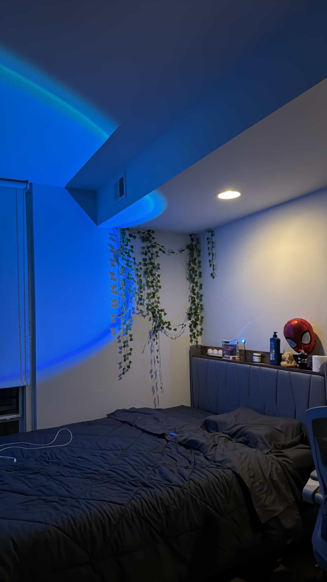 Govee LED Smart Light Bulbs, 1000LM Color Changing Light Bulb, Wi-Fi & Bluetooth Light Bulbs, Work with Alexa and Google Assistant, Dimmable RGBWW A19 75W Equivalent Smart Bulbs, 2 Pack customer photo 2