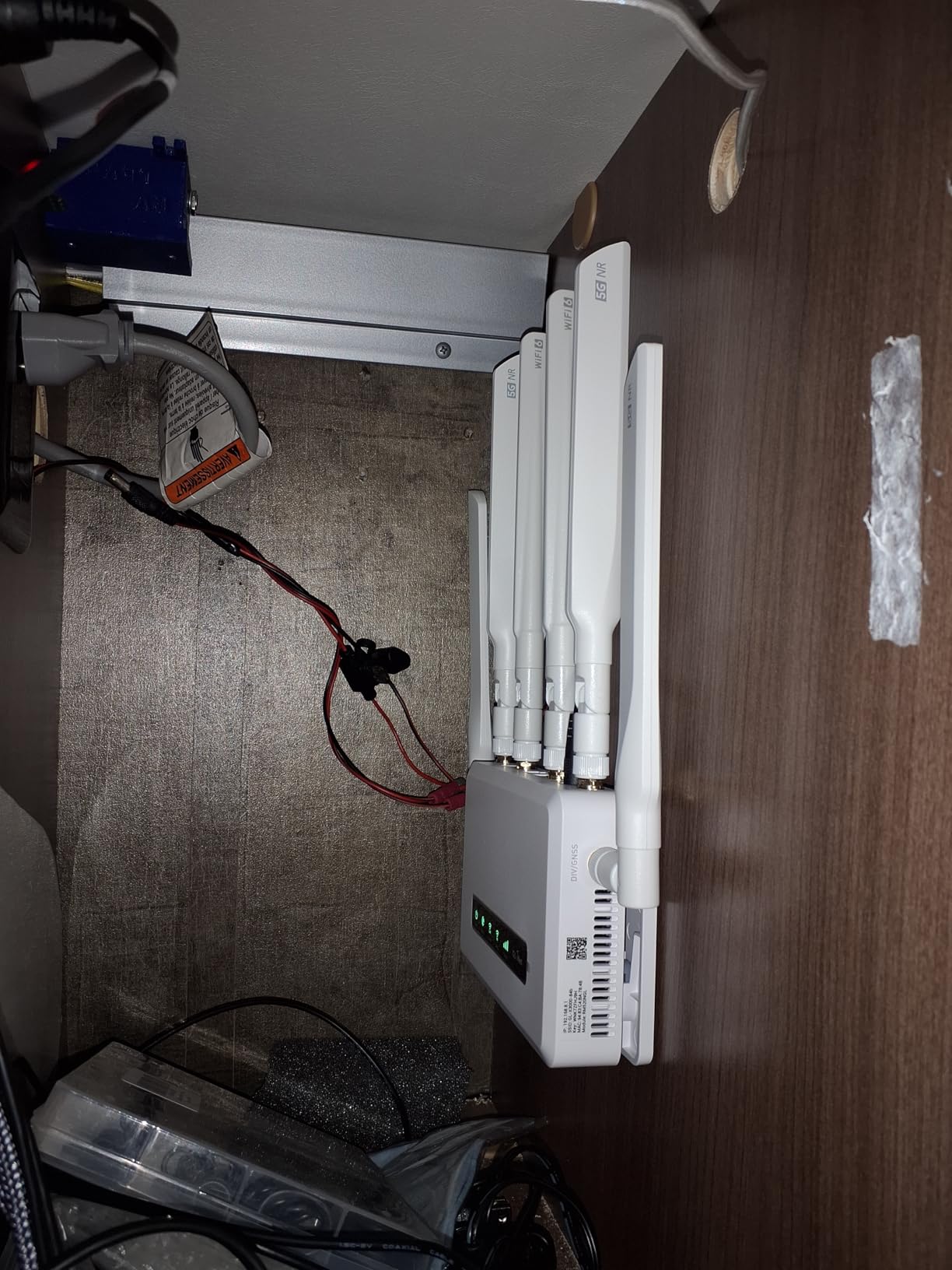 GL.iNet GL-X3000 (Spitz AX) Cellular Gateway 5G Router for House & RV, Wi-Fi 6, Detachable Antennas, Dual-SIM, T-Mobile & AT&T IoT Device Certified customer photo 2