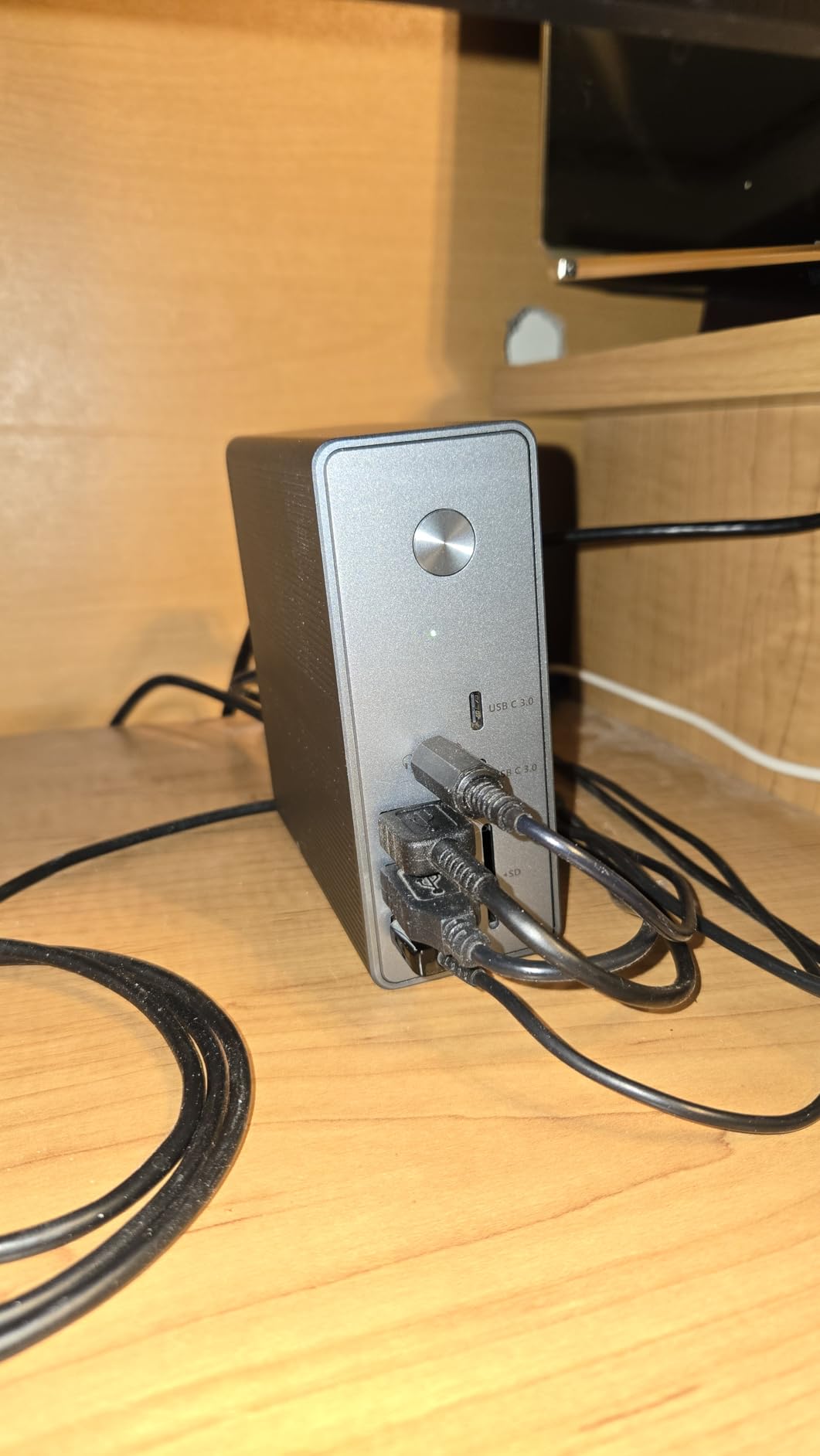 TobenONE DisplayLink Docking Station Triple Monitor with 120W Power Adapter, Triple 4K Display for MacBook Pro/Air, Thunderbolt 4/3, USB-C Windows(3X HDMI, 3X DP, 2xUSB-C, 4xUSB 3.2, SD/TF) customer photo 1