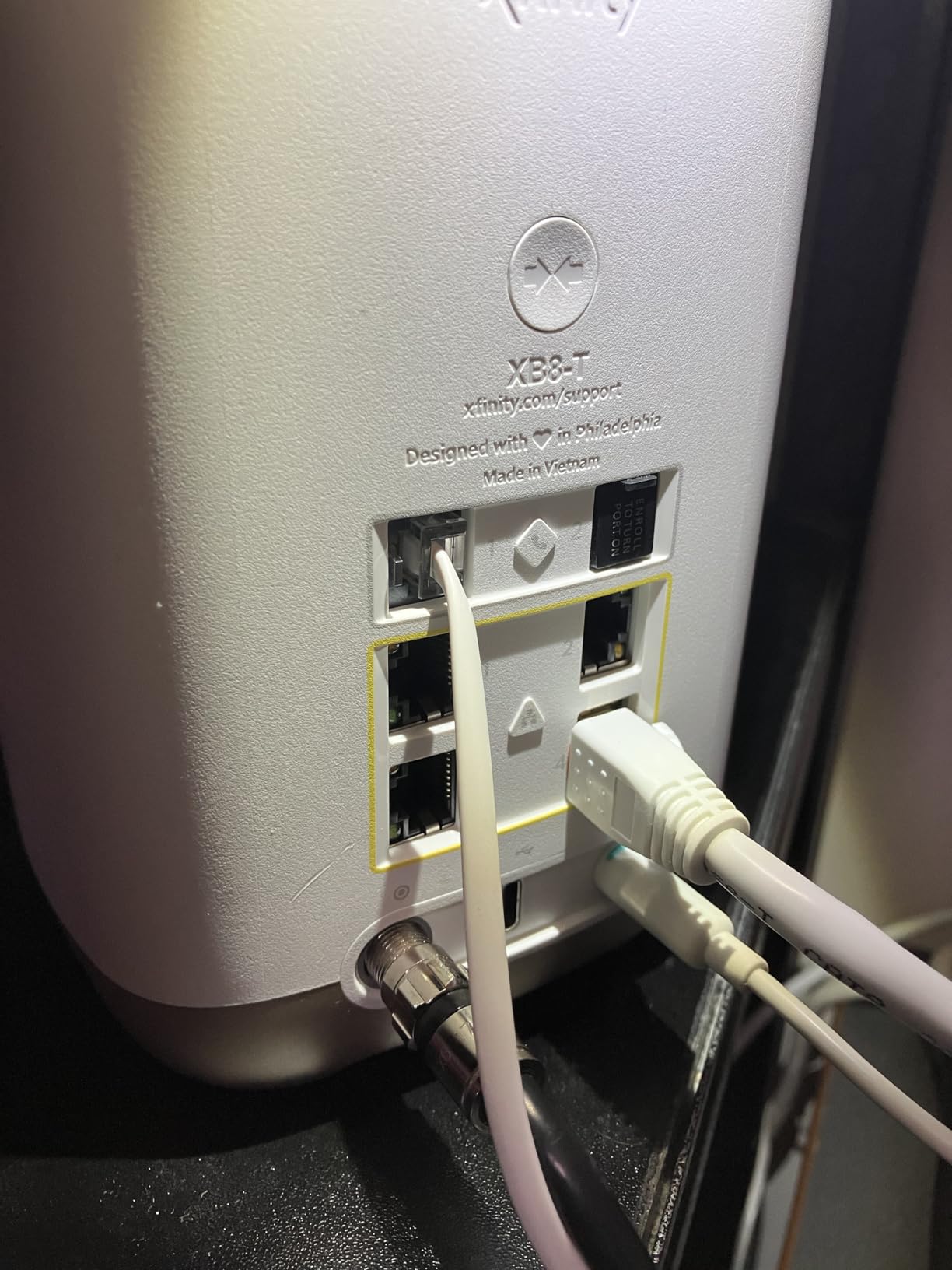 Amazon eero Pro 7 tri-band mesh Wi-Fi 7 router (newest model) - Supports internet plans up to 5 Gbps, Coverage up to 6,000 sq. ft., 3-pack customer photo 2