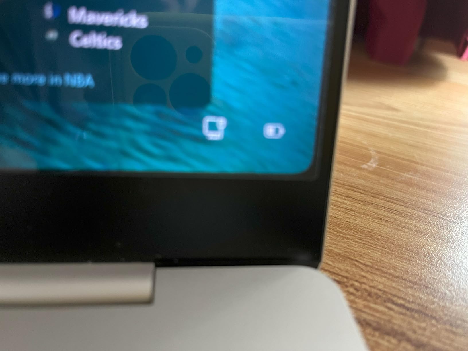 Kensington MagPro Magnetic Laptop Privacy Screen 14 inch, Removable 16:10 Laptop Privacy Filter, Anti-Glare, Blue Ray Reduction (K55254WW) customer photo 1