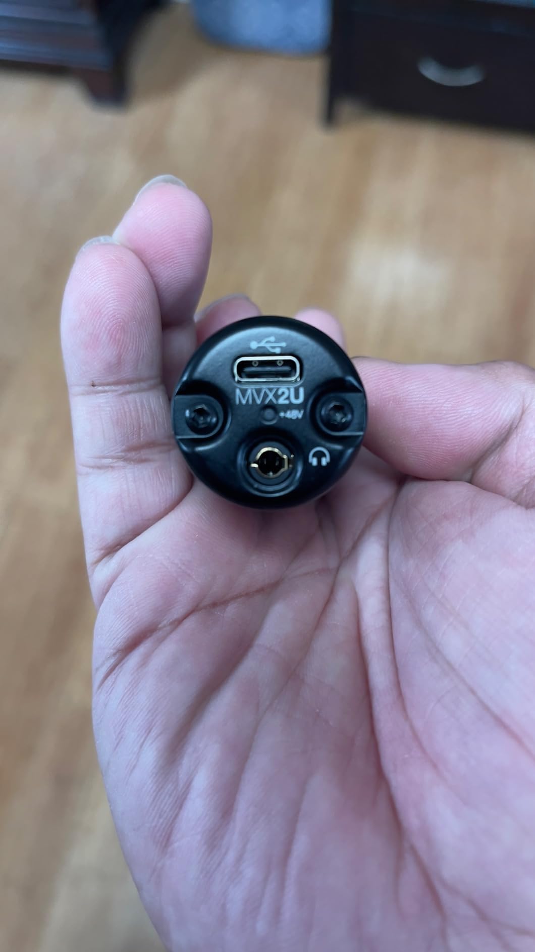 Shure MVX2U XLR-to-USB Digital Audio Interface, Headphone Jack, 60dB Gain, Zero-Latency Monitoring, 48V Phantom Power, ShurePlus App, USB-C Cable customer photo 2