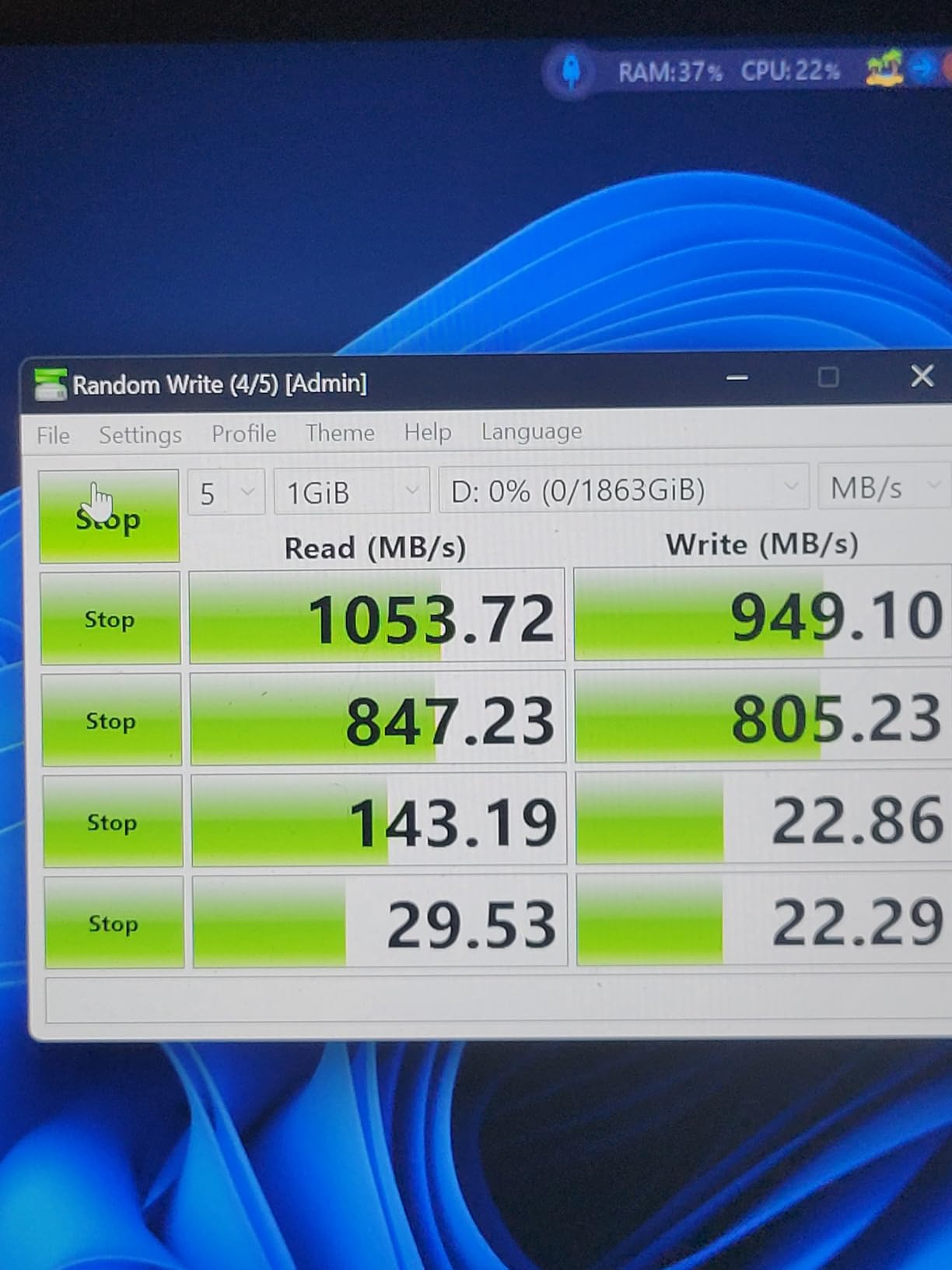 Crucial X9 Pro 1TB Portable SSD, Up to 1050MB/s Read & Write, 3.2 USB-C, External Solid State Drive, Durable Storage for PC & Mac, for Content Creators & Videogaphers, Silver - CT1000X9PROSSD902 customer photo 1