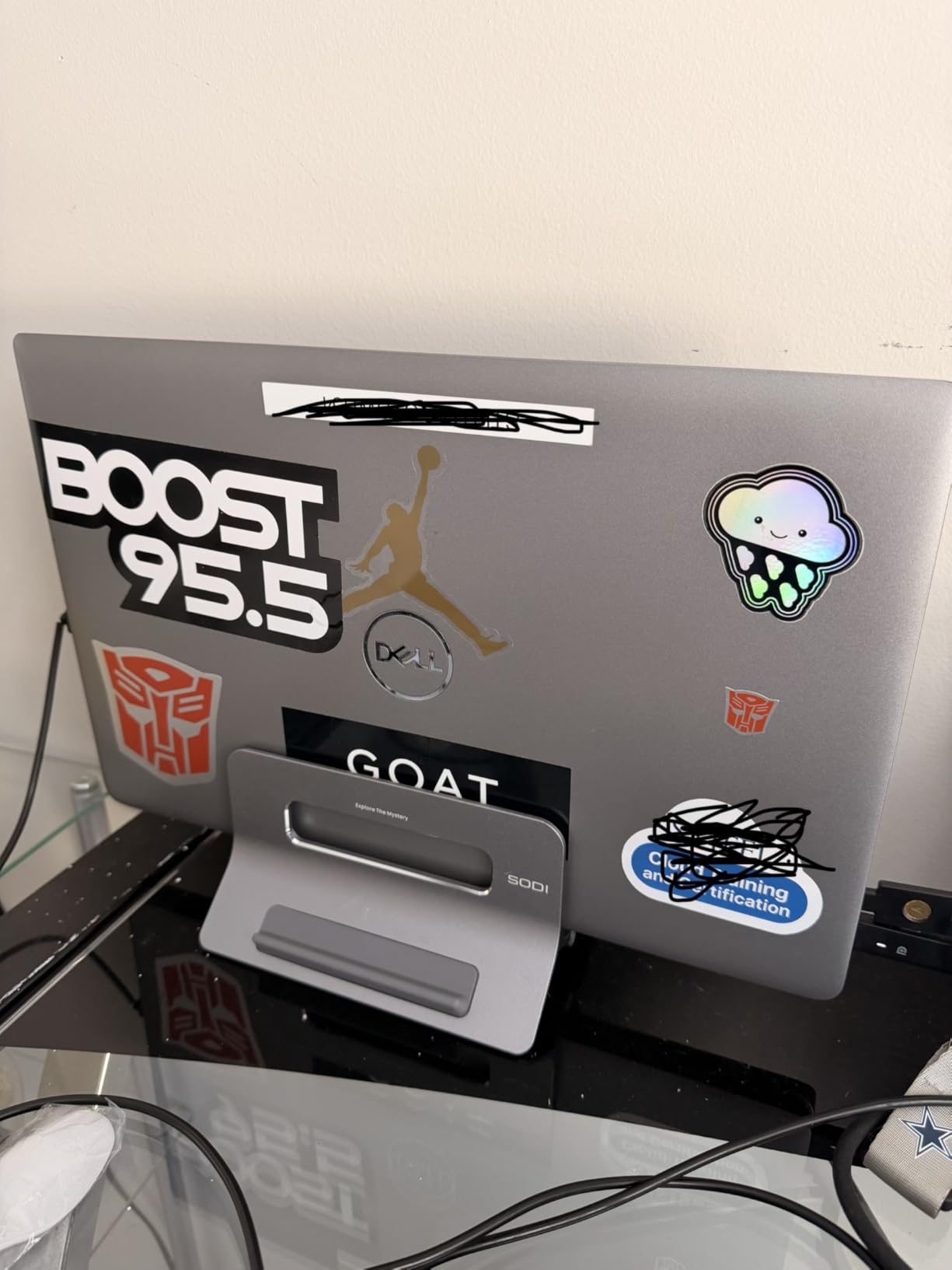 SODI Vertical Laptop Stand for Desk, Gravity Auto Lock MacBook Stand, Aluminum Laptop Holder Vertical Compatible with MacBook Pro, Air, Tablet, Space-Saving Organize Work & Home Office, Gray customer photo 2