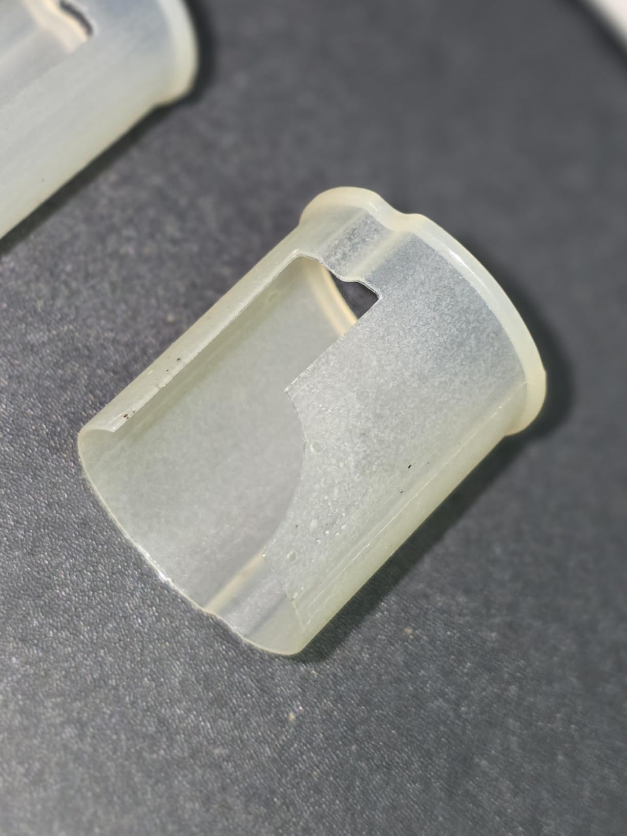 ULANZI TB12 61-Inch Camera Monopod - Portable Tripod & Monopod Photography Stick with 5-Section Height, Aluminum Compact Travel Camera Stick for Canon, Nikon, Sony Mirrorless, DSLR, Easy to Carry customer photo 1