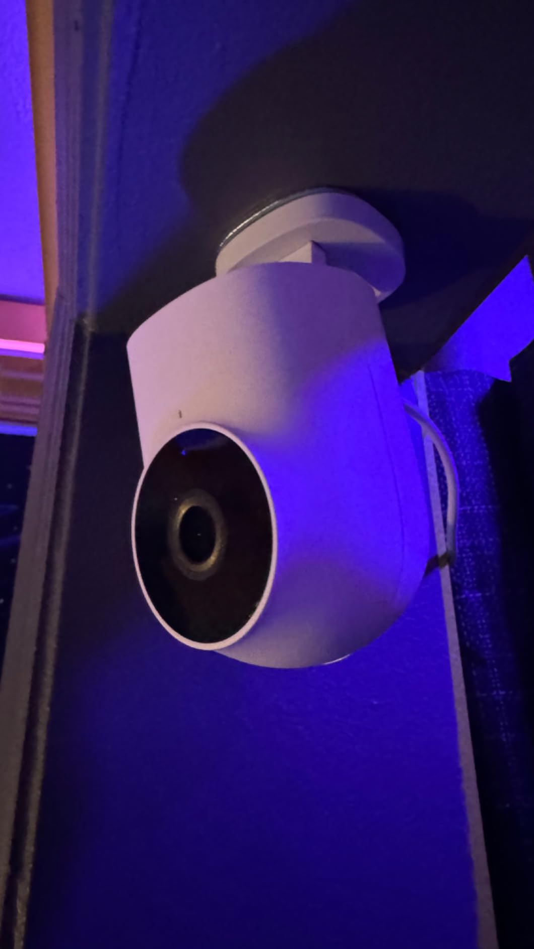 Aqara 2K Indoor Security Camera E1, HomeKit Secure Video Indoor Camera, Pan & Tilt customer photo 1